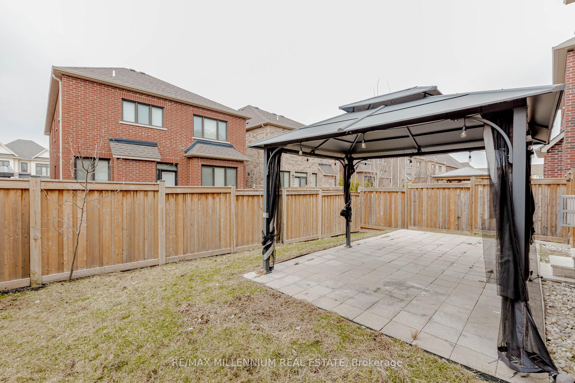 Photo 43 of 1238 Bowell Crescent, Milton, Ford — HOMEH