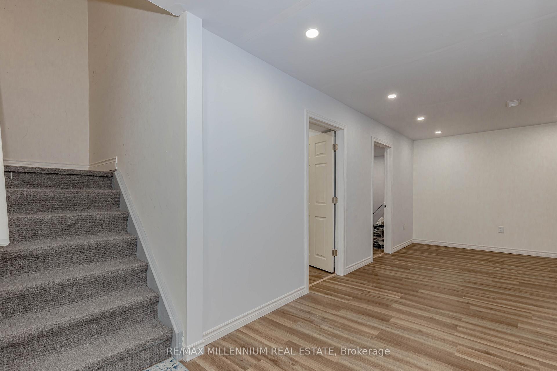 Photo 44 of 1238 Bowell Crescent, Milton, Ford — HOMEH