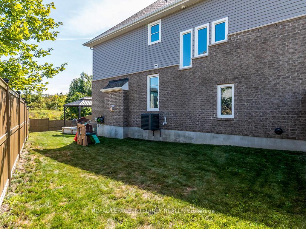 Photo 37 of 633 Cartographe Street, Ottawa, Camelot — HOMEH