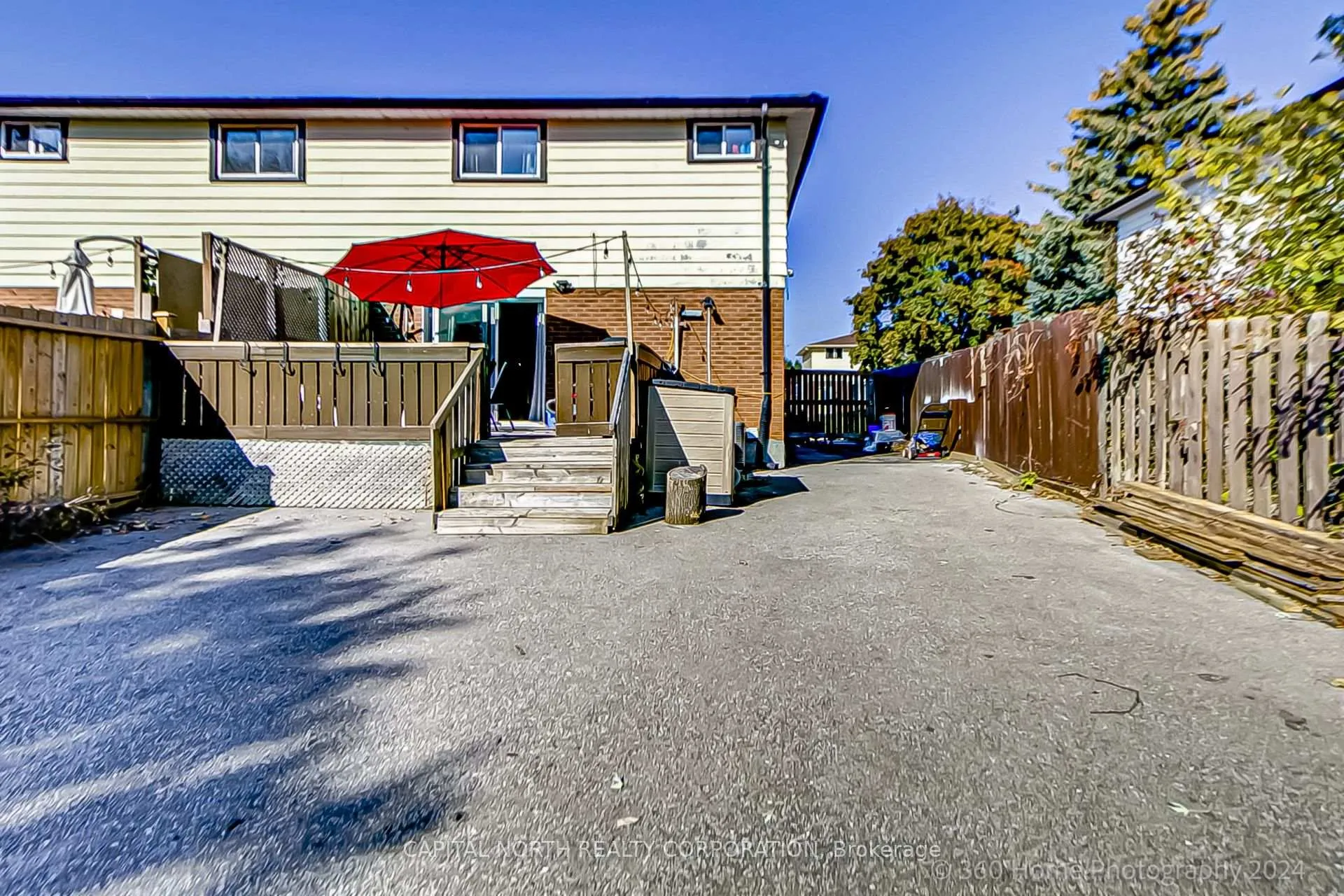 Photo 17 of 379 Dwight Avenue, Oshawa, Lakeview — HOMEH