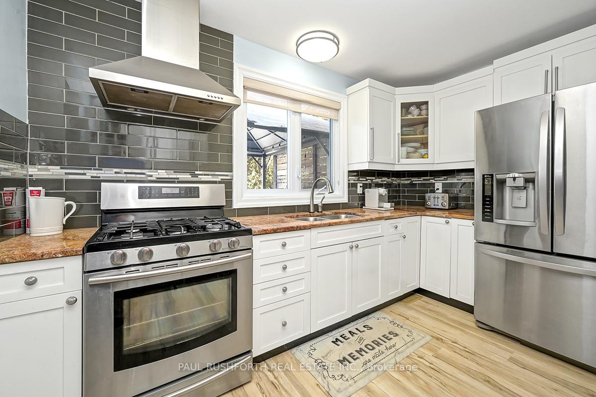 Photo 12 of 1801 Brousseau Crescent, Ottawa, Chateauneuf — HOMEH