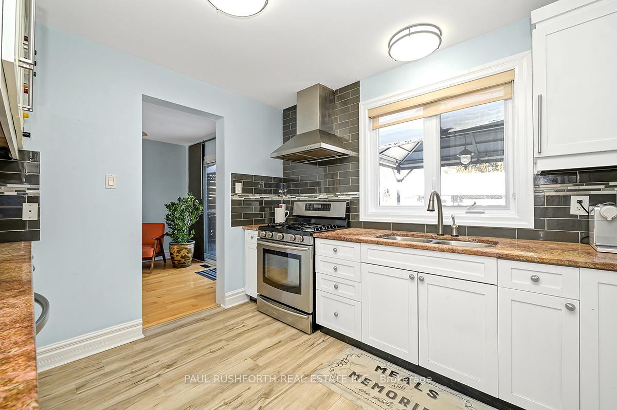 Photo 13 of 1801 Brousseau Crescent, Ottawa, Chateauneuf — HOMEH