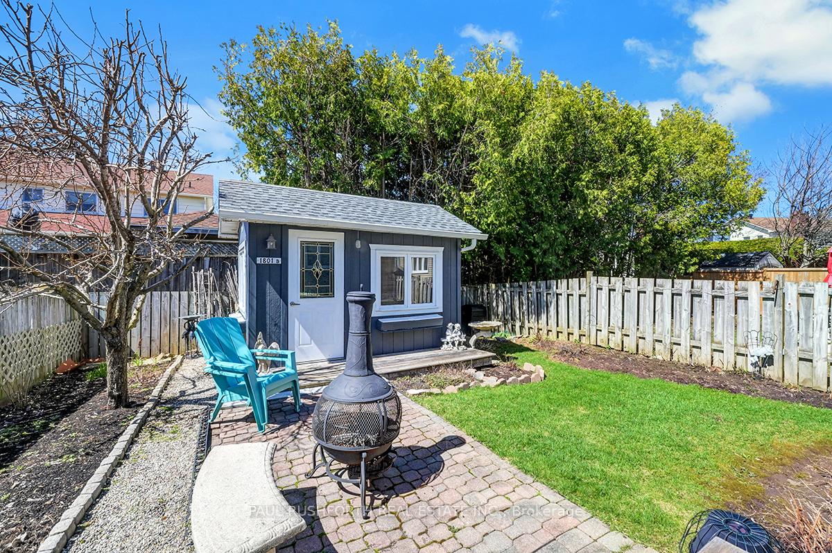 Photo 23 of 1801 Brousseau Crescent, Ottawa, Chateauneuf — HOMEH