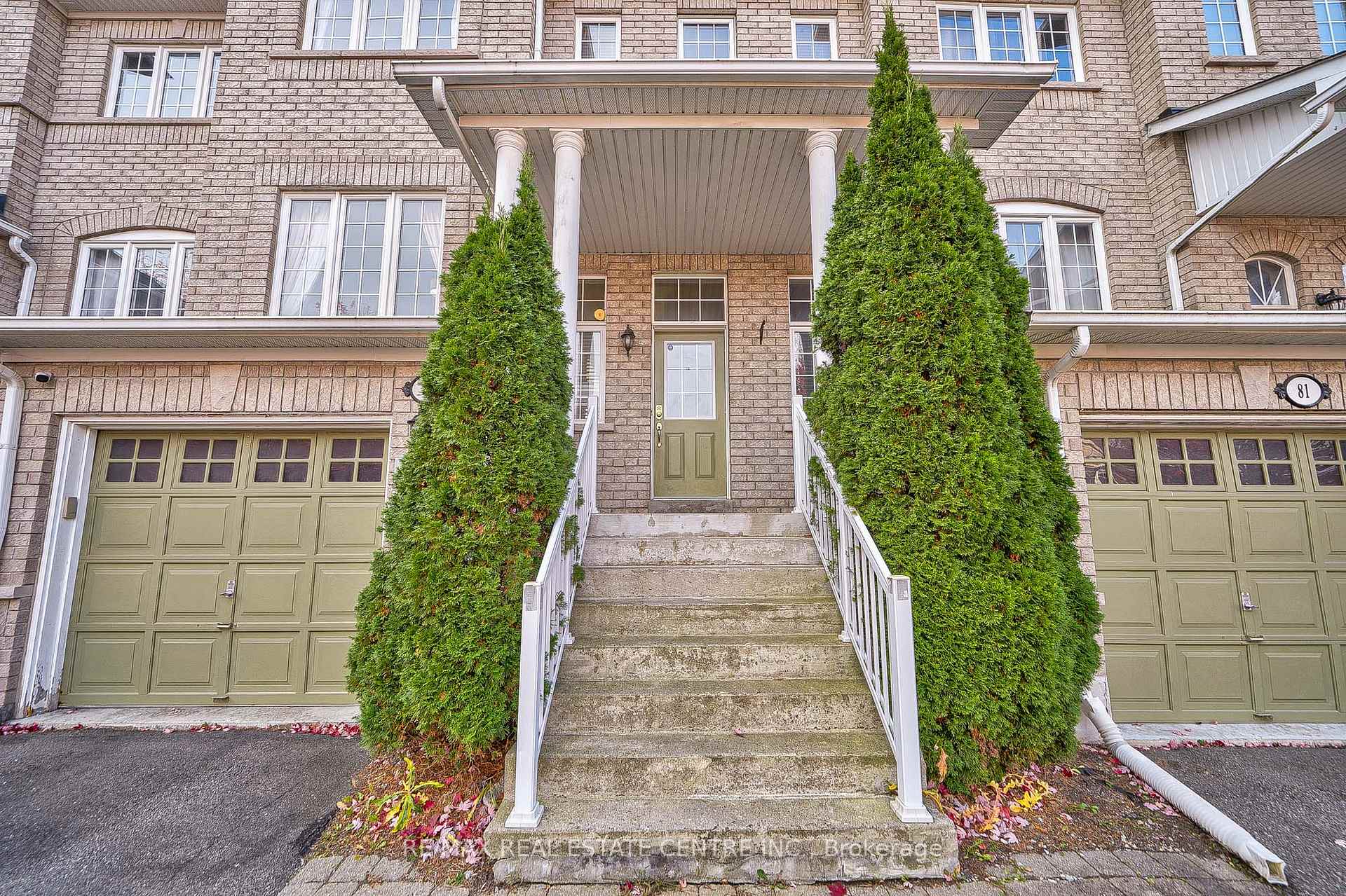 Photo 3 of 83 Park Place Drive, Markham, Greensborough — HOMEH