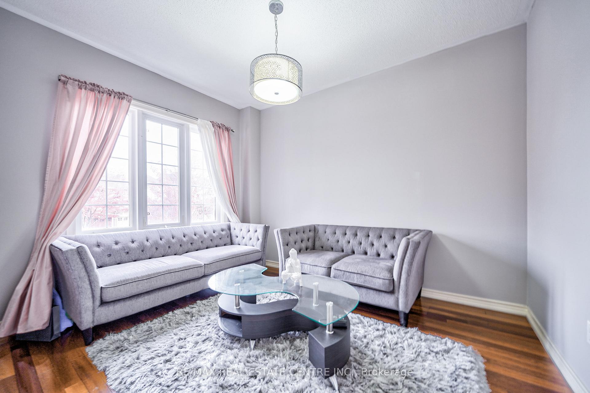 Photo 7 of 83 Park Place Drive, Markham, Greensborough — HOMEH