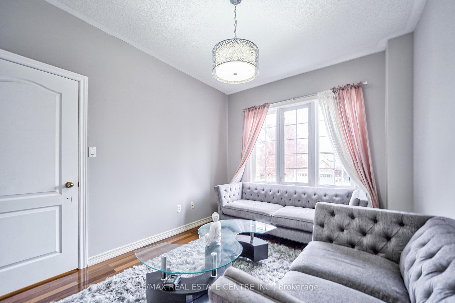 Photo 8 of 83 Park Place Drive, Markham, Greensborough — HOMEH