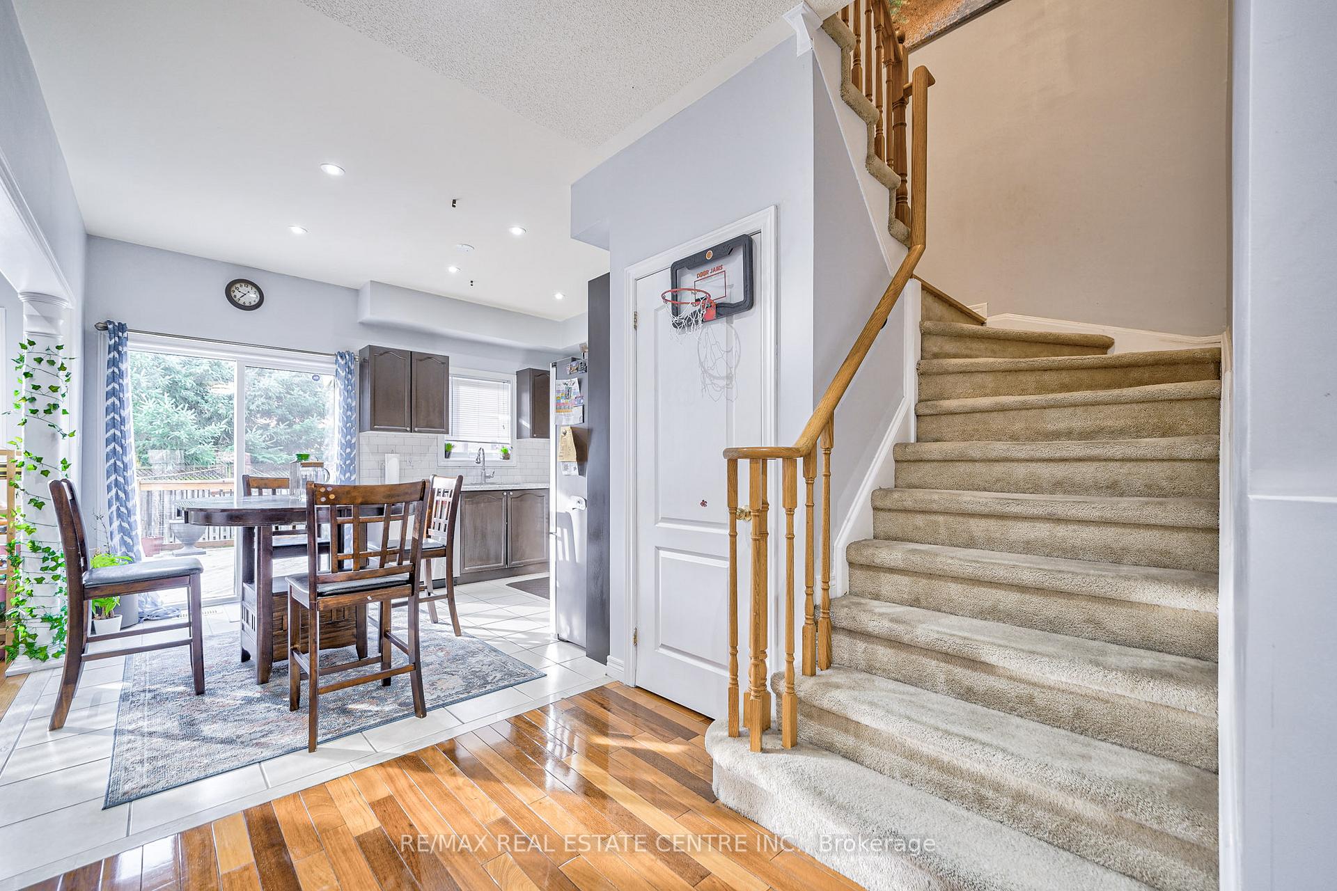 Photo 10 of 83 Park Place Drive, Markham, Greensborough — HOMEH