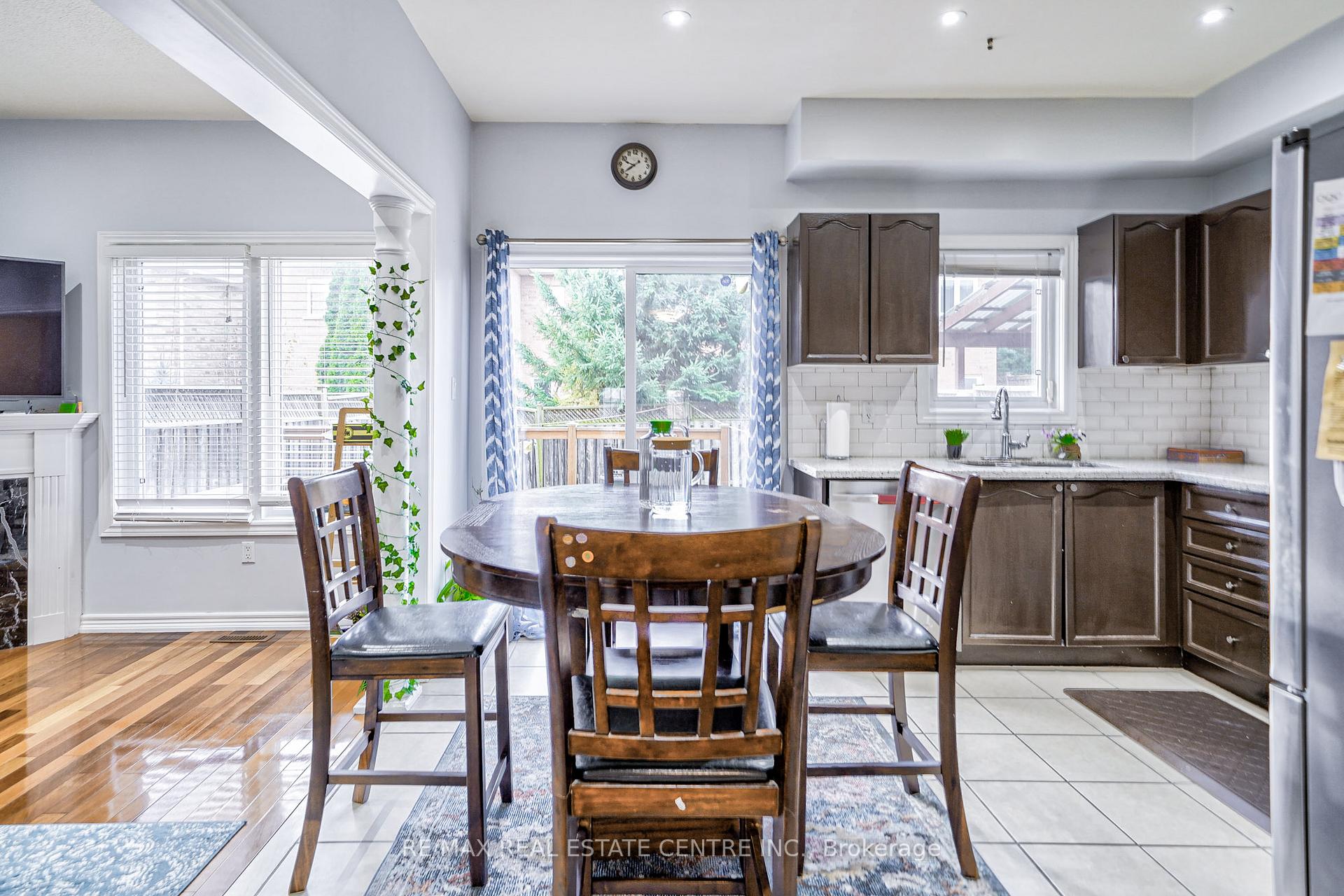 Photo 16 of 83 Park Place Drive, Markham, Greensborough — HOMEH