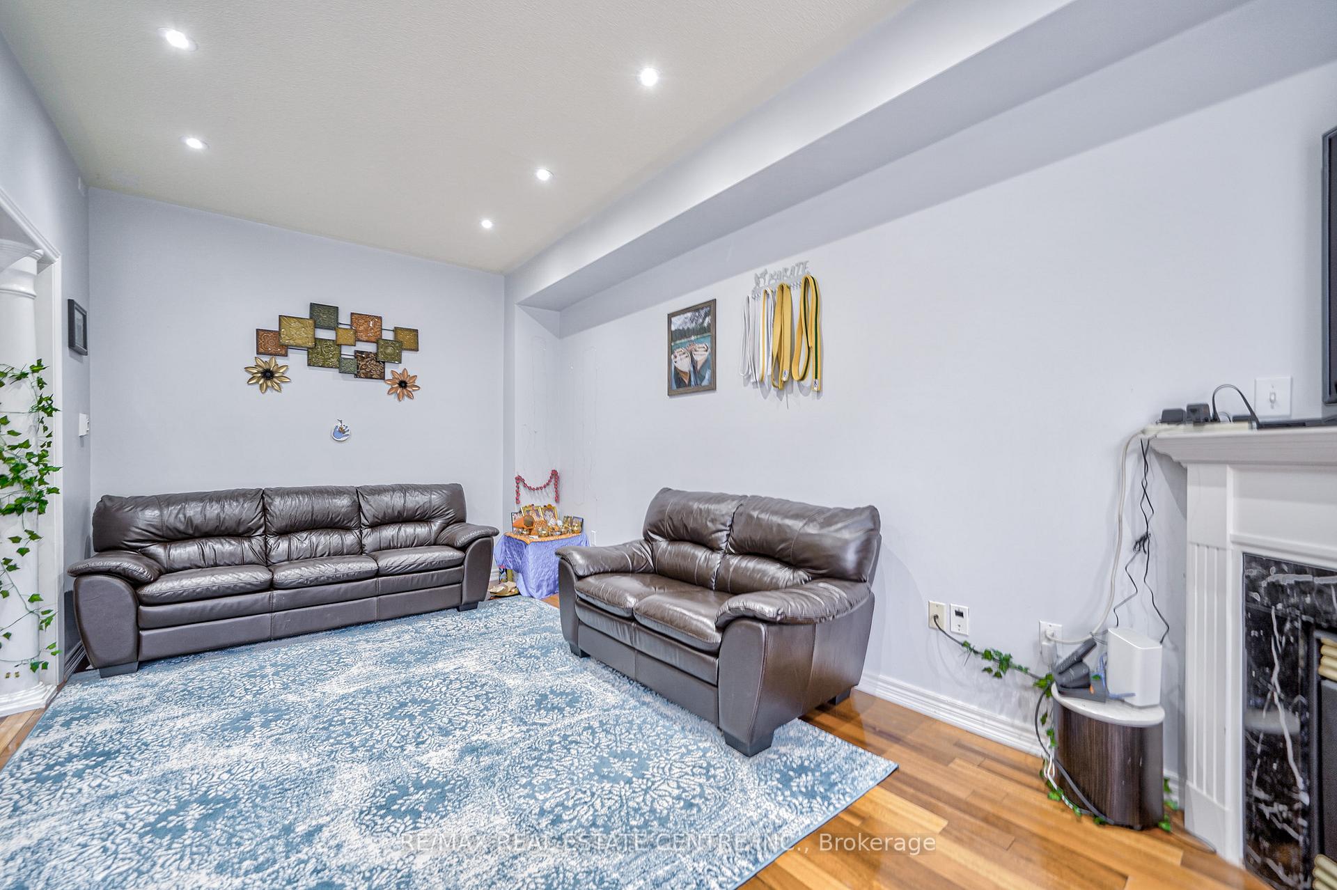 Photo 19 of 83 Park Place Drive, Markham, Greensborough — HOMEH