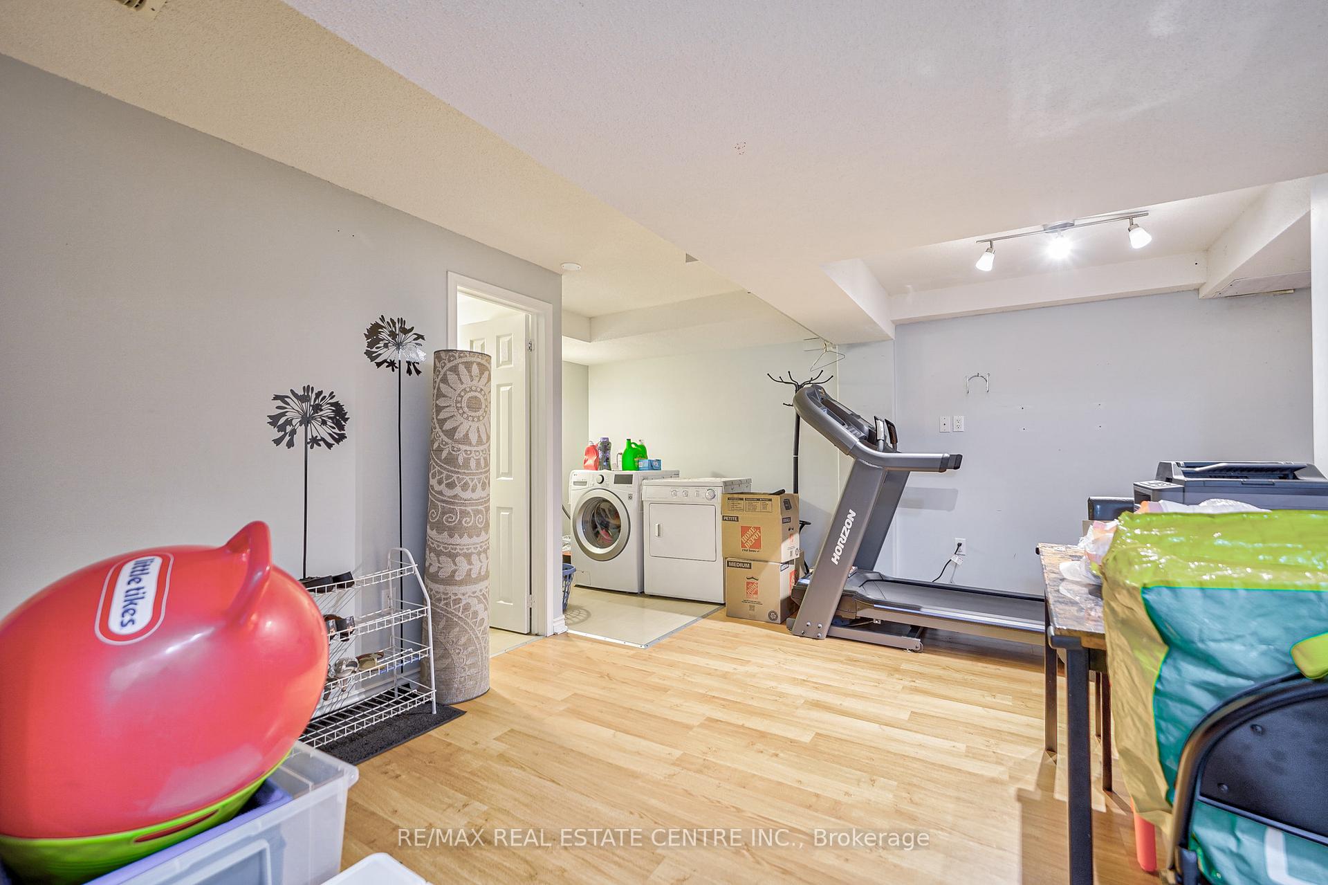 Photo 32 of 83 Park Place Drive, Markham, Greensborough — HOMEH