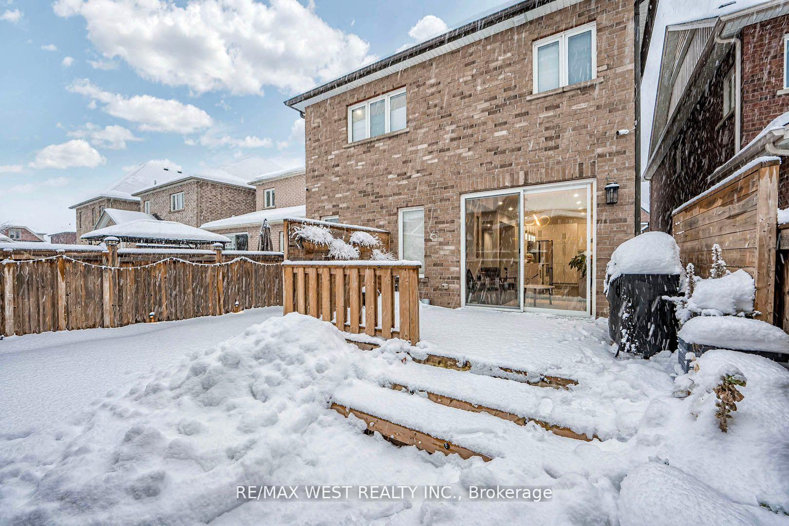 Photo 34 of 8 Scott Drive, New Tecumseth, Alliston — HOMEH