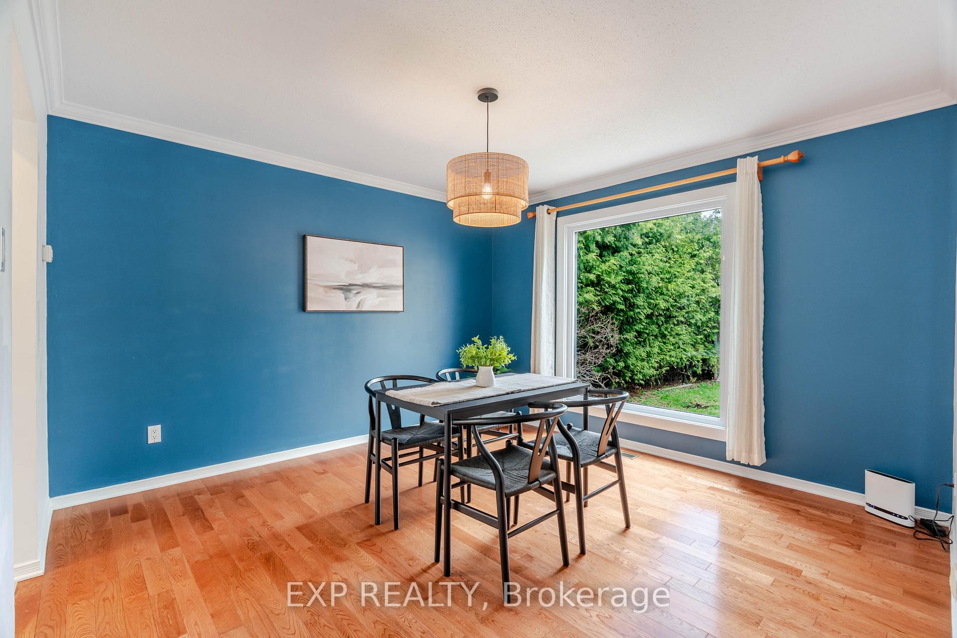 Photo 16 of 1629 Champneuf Drive, Ottawa, Chateauneuf — HOMEH