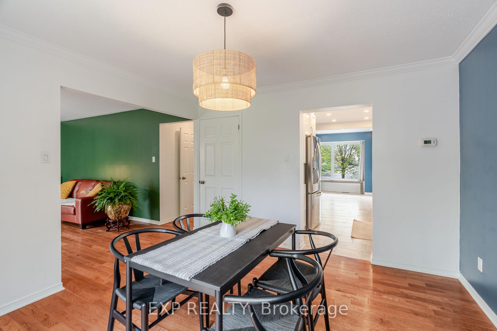 Photo 17 of 1629 Champneuf Drive, Ottawa, Chateauneuf — HOMEH
