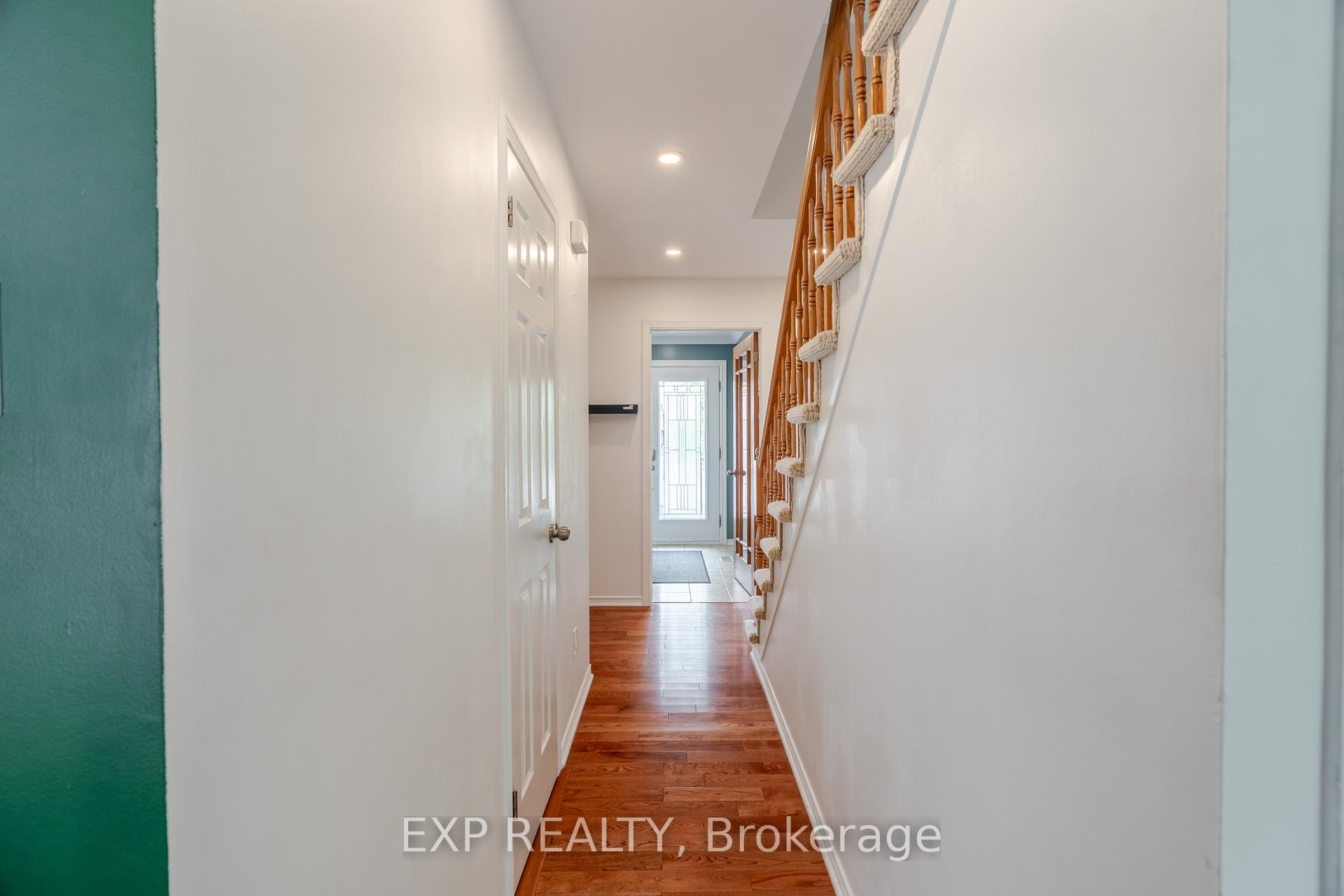 Photo 22 of 1629 Champneuf Drive, Ottawa, Chateauneuf — HOMEH