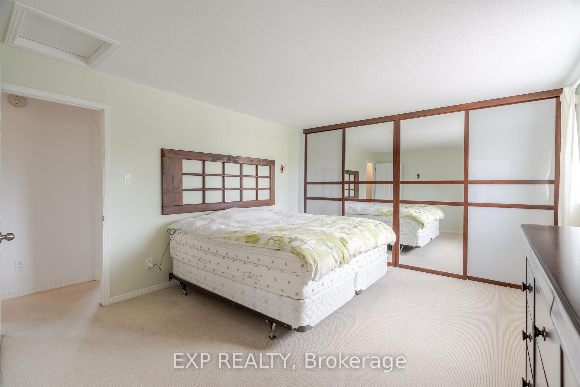 Photo 29 of 1629 Champneuf Drive, Ottawa, Chateauneuf — HOMEH
