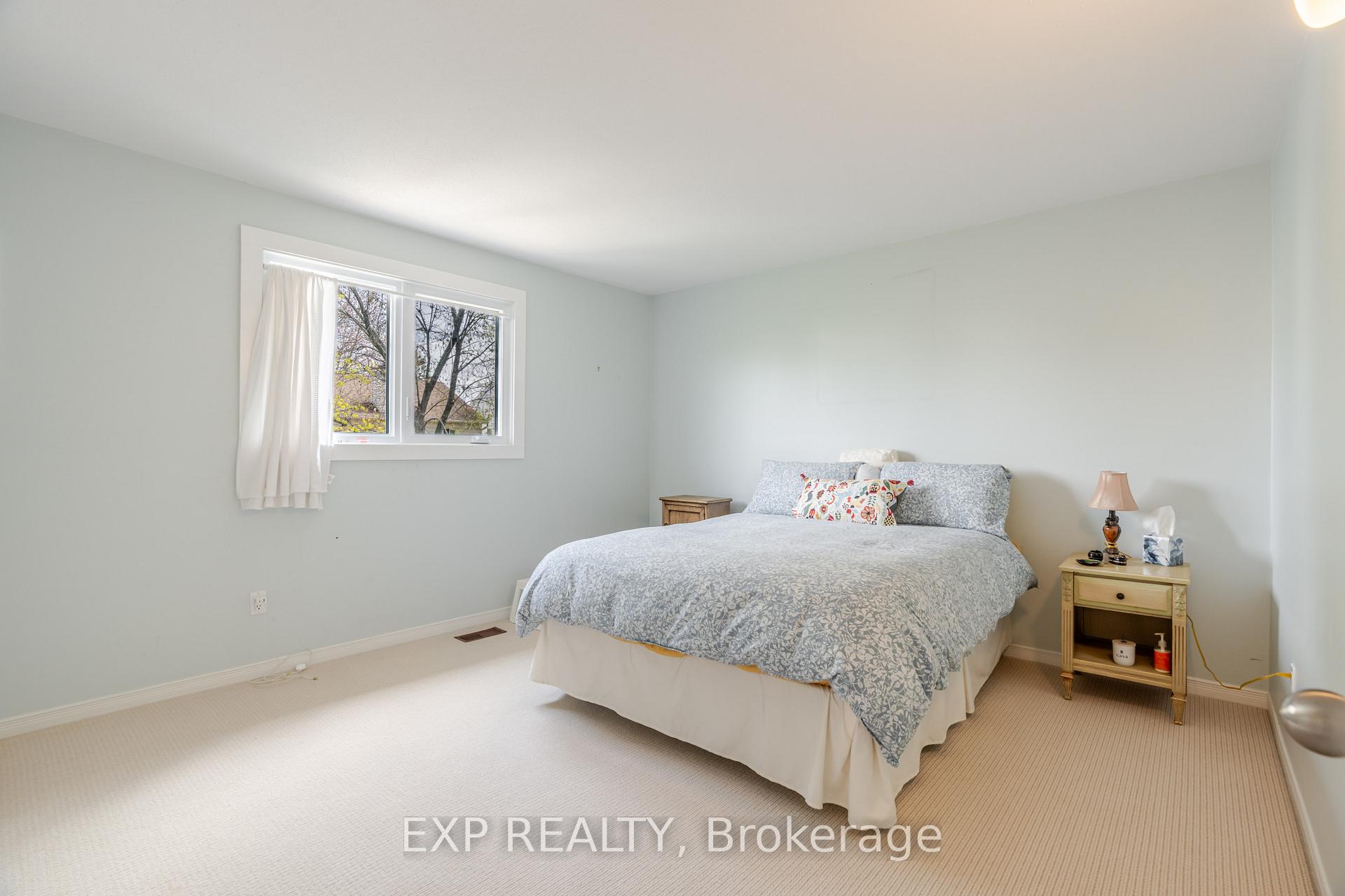 Photo 37 of 1629 Champneuf Drive, Ottawa, Chateauneuf — HOMEH