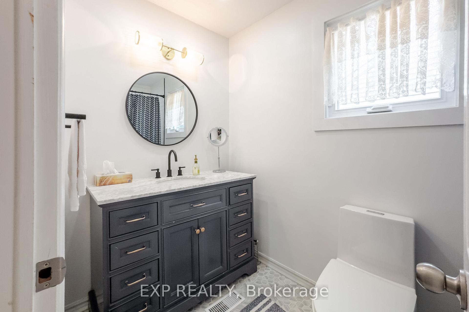 Photo 41 of 1629 Champneuf Drive, Ottawa, Chateauneuf — HOMEH