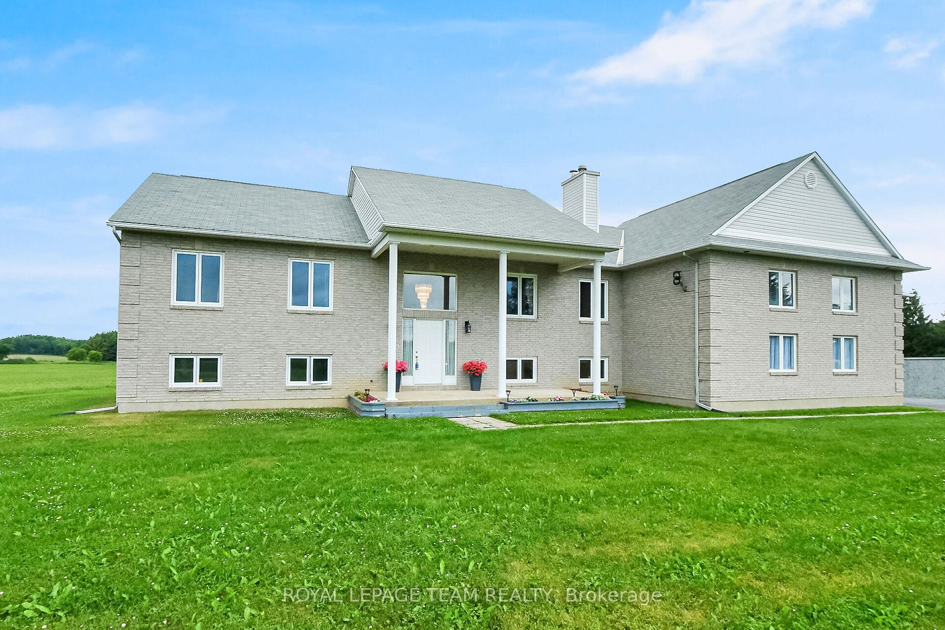 Photo 1 of 8665 Russell Road, Ottawa, Sarsfield/Bearbrook — HOMEH