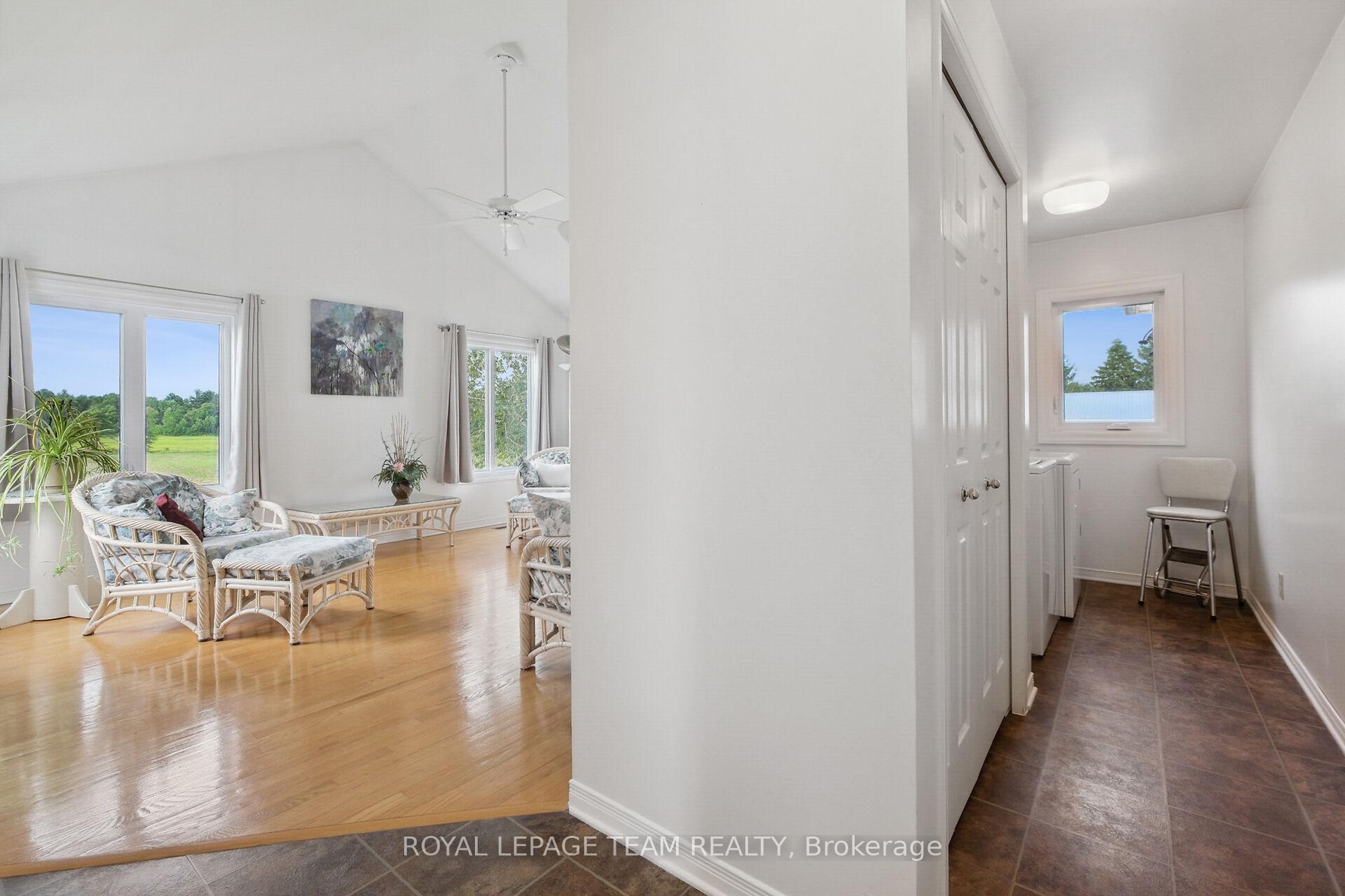 Photo 16 of 8665 Russell Road, Ottawa, Sarsfield/Bearbrook — HOMEH