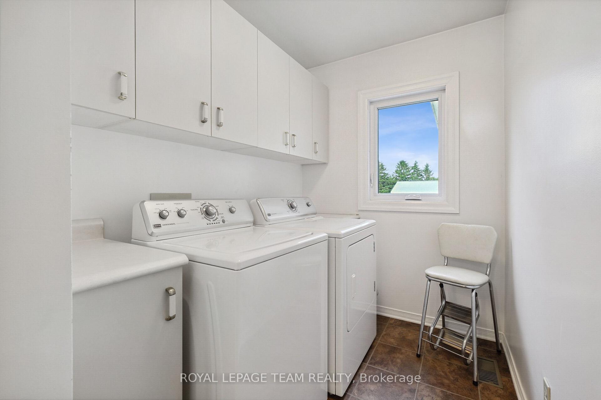 Photo 17 of 8665 Russell Road, Ottawa, Sarsfield/Bearbrook — HOMEH