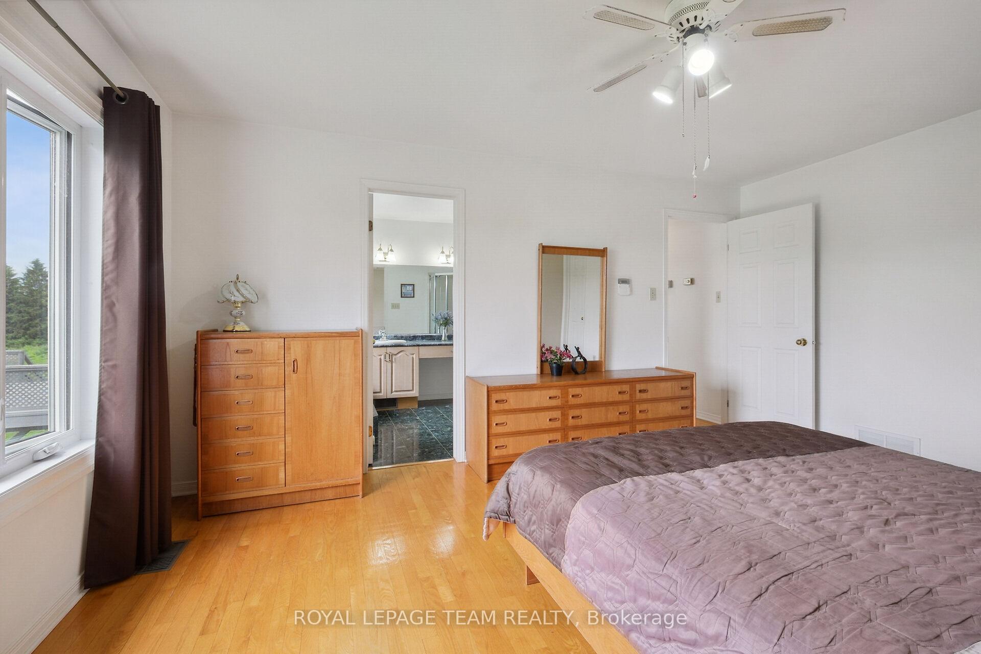 Photo 23 of 8665 Russell Road, Ottawa, Sarsfield/Bearbrook — HOMEH