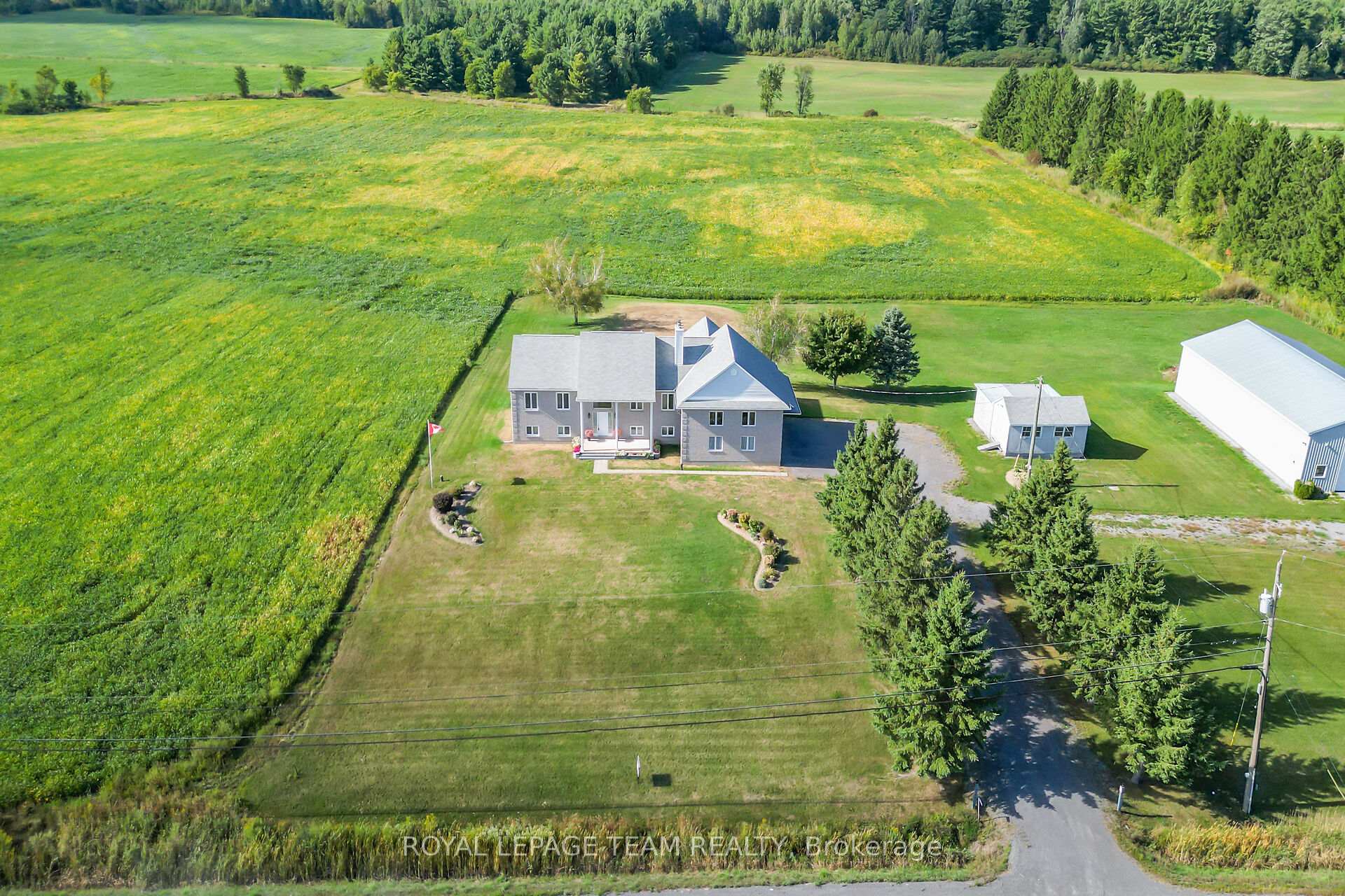 Photo 36 of 8665 Russell Road, Ottawa, Sarsfield/Bearbrook — HOMEH