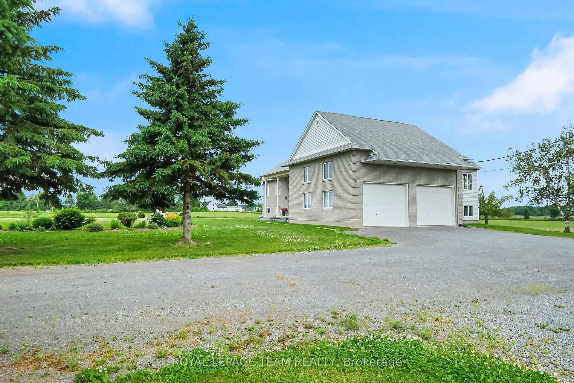 Photo 44 of 8665 Russell Road, Ottawa, Sarsfield/Bearbrook — HOMEH