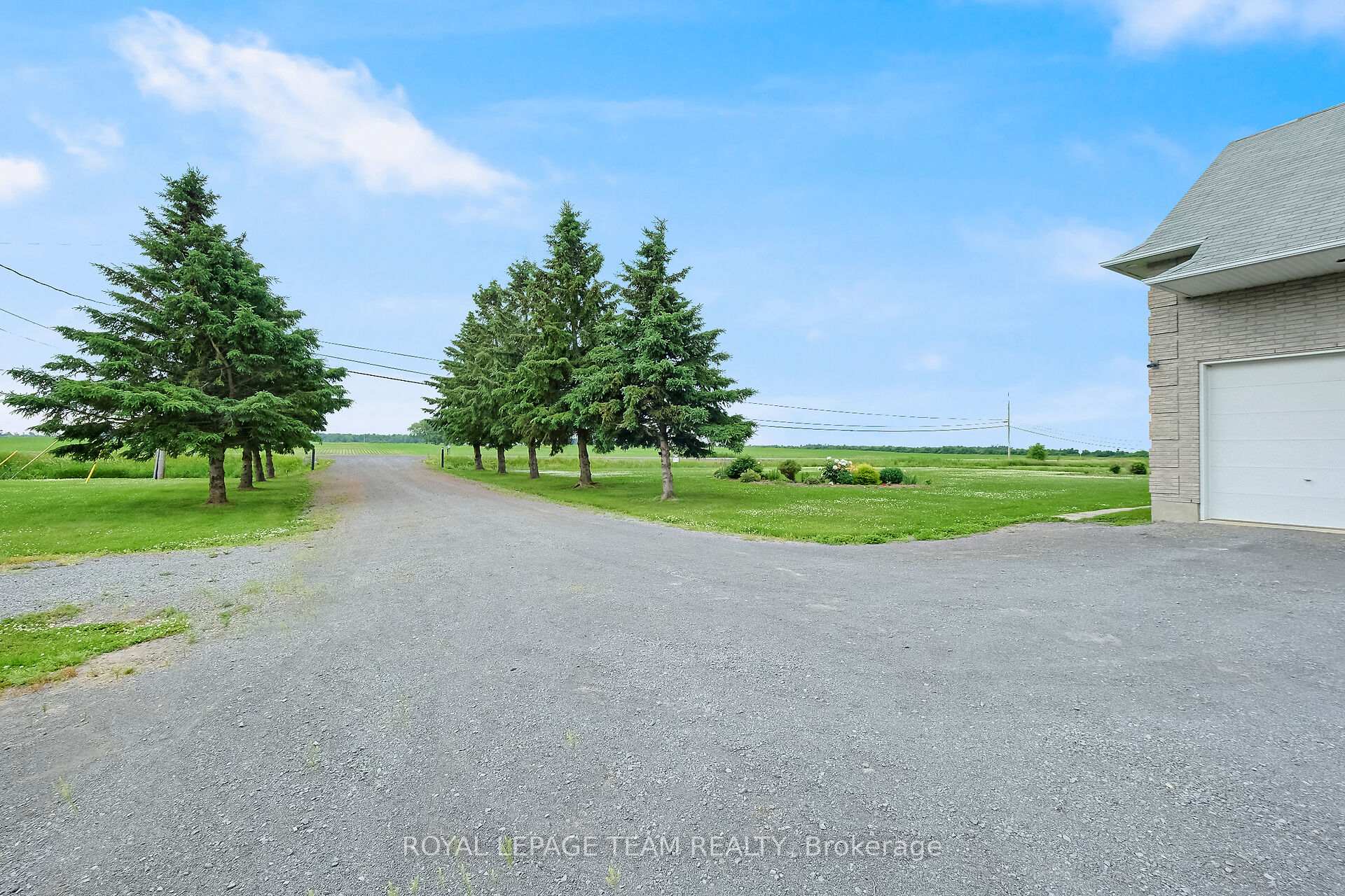 Photo 48 of 8665 Russell Road, Ottawa, Sarsfield/Bearbrook — HOMEH