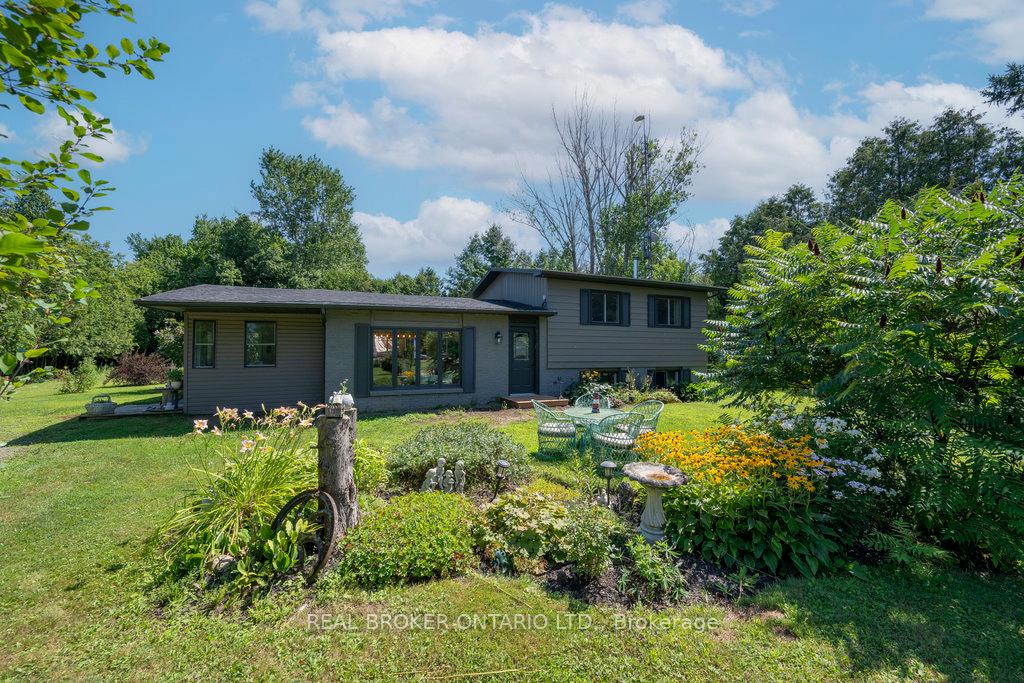 Photo 3 of 1212 /1222 County 18 Road, North Grenville, North Grenville Twp (Kemptville South) — HOMEH