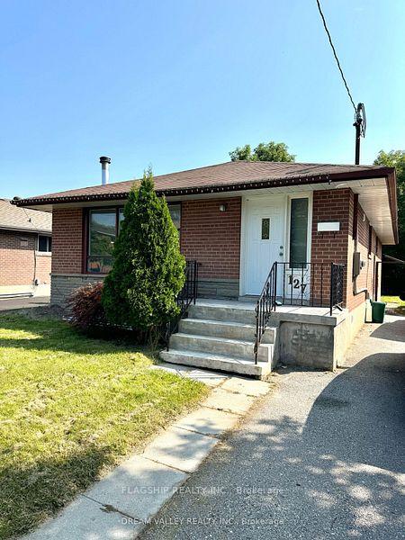 Photo 1 of 127 Cabot Street, Oshawa, Vanier — HOMEH