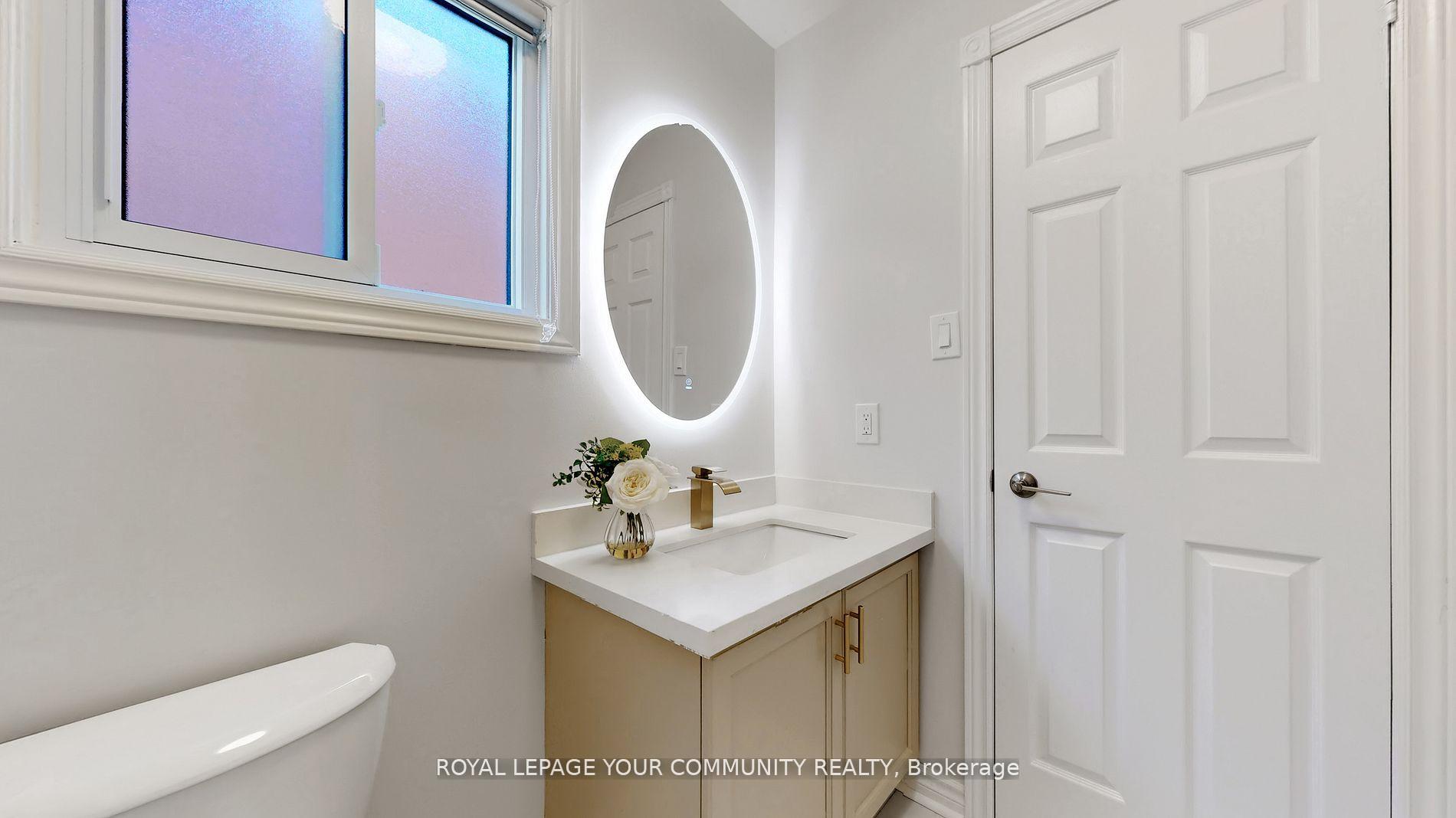 Photo 18 of 32 Muster Court, Markham, Buttonville — HOMEH