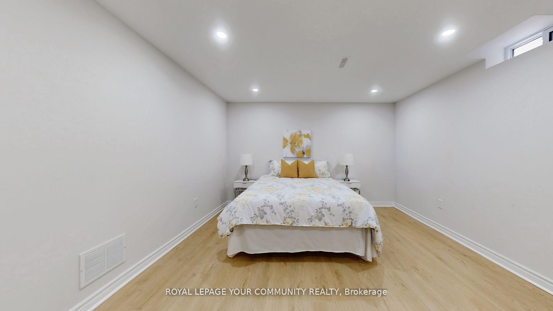 Photo 36 of 32 Muster Court, Markham, Buttonville — HOMEH