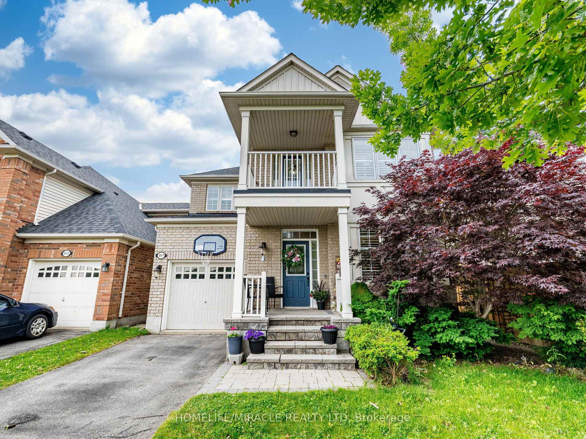 Front of 851 Bennett Boulevard