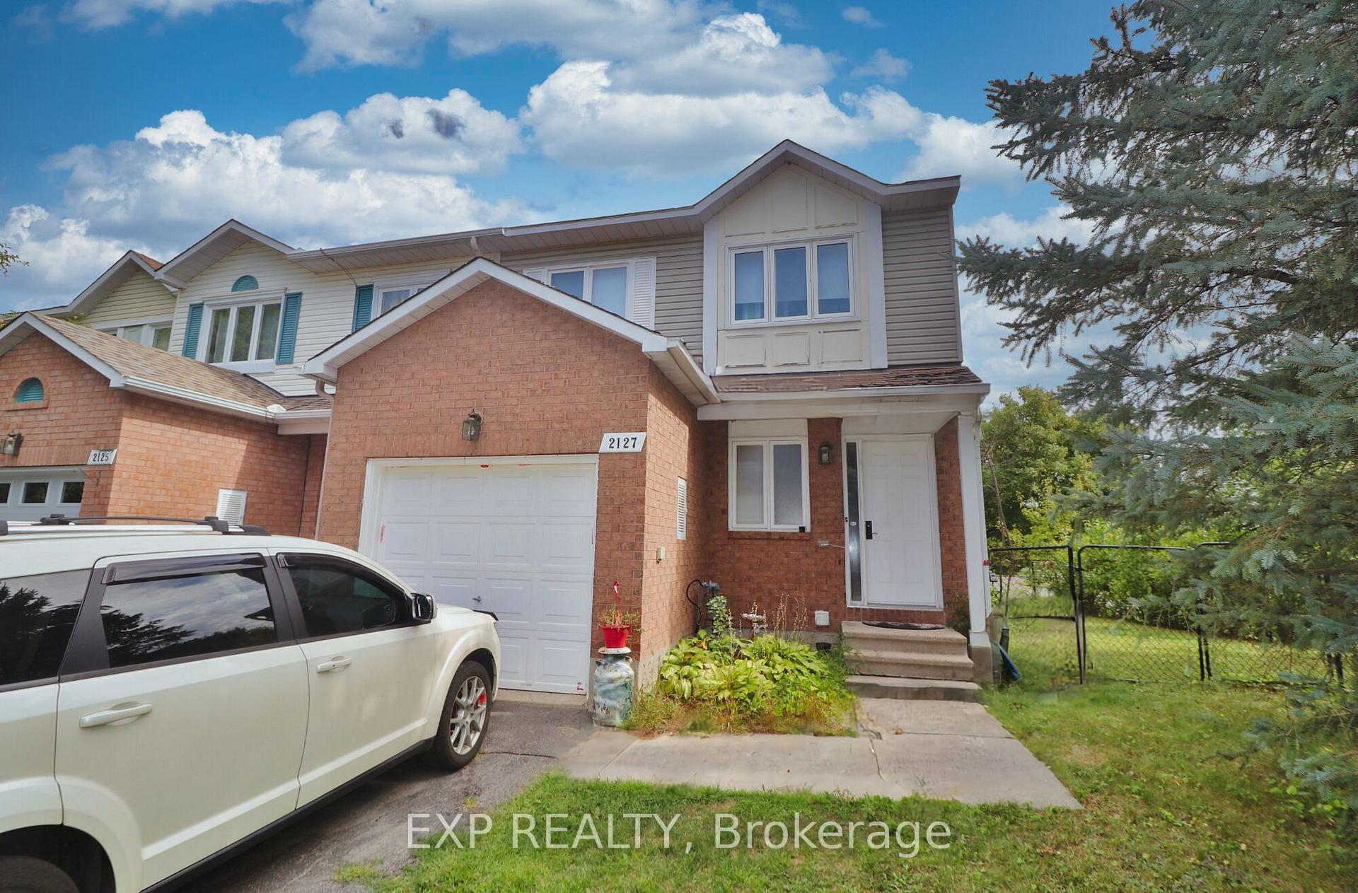 Front of 2127 Lauzon Street