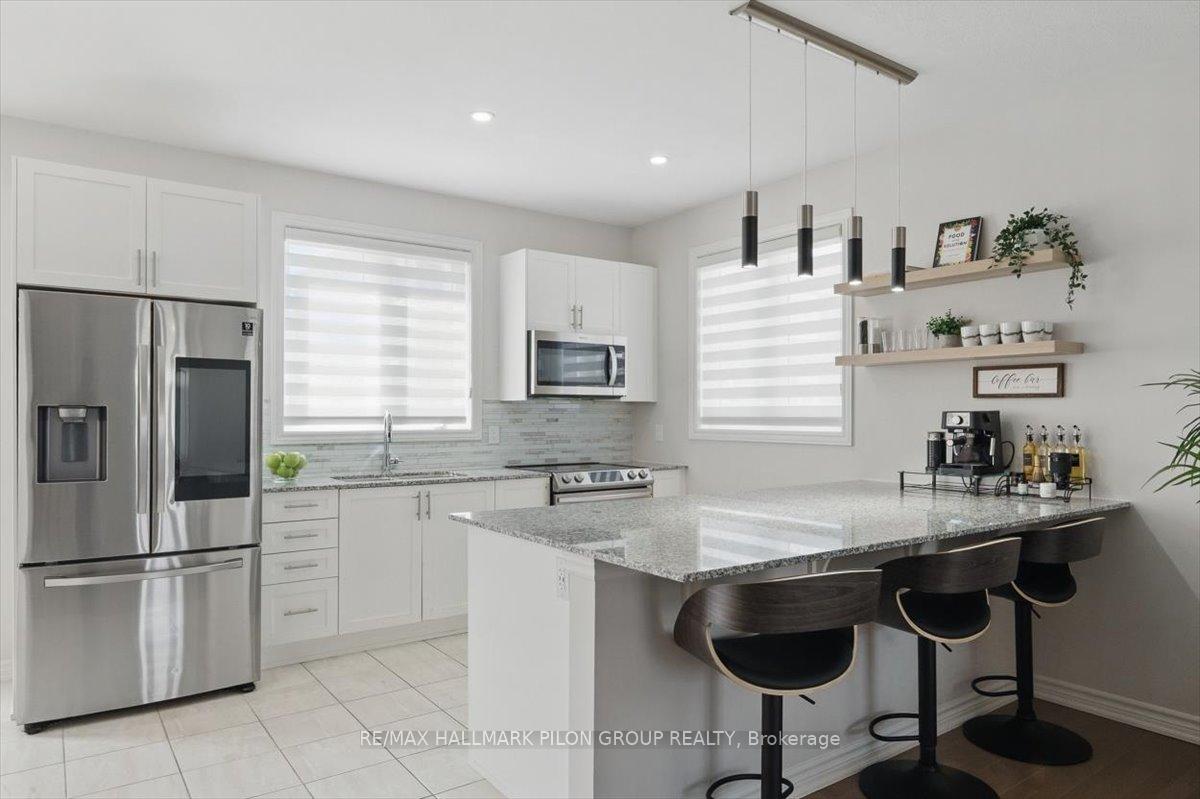 Photo 7 of 638 Crevier Walk, Ottawa, Chapel Hill South - Orleans Village — HOMEH