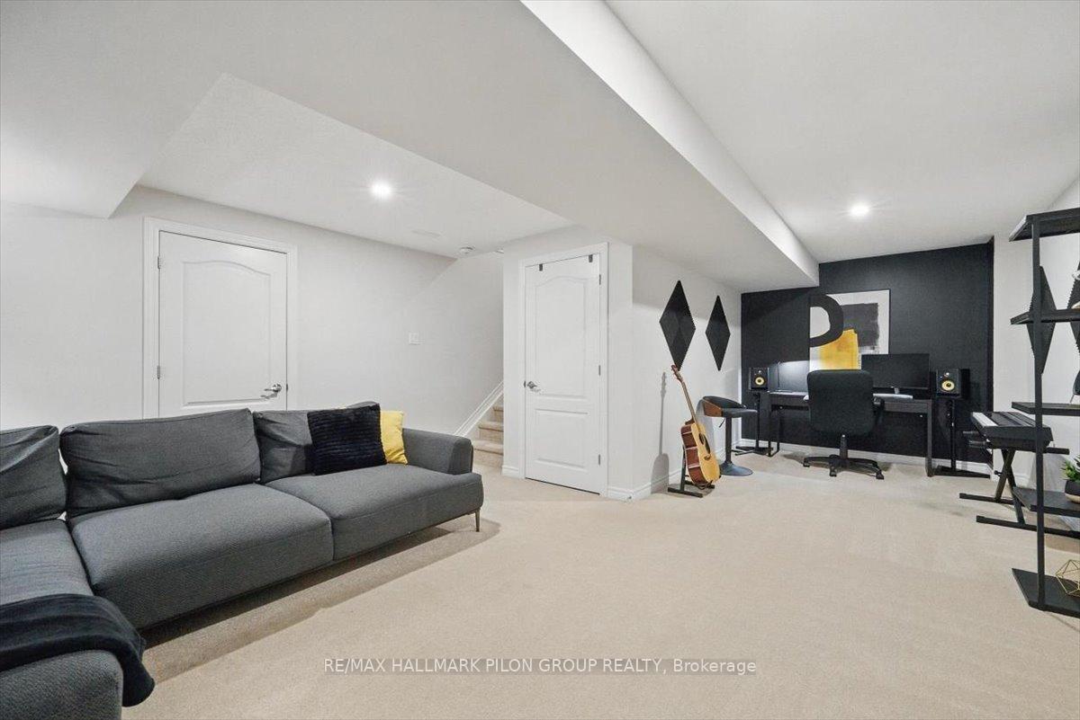 Photo 22 of 638 Crevier Walk, Ottawa, Chapel Hill South - Orleans Village — HOMEH