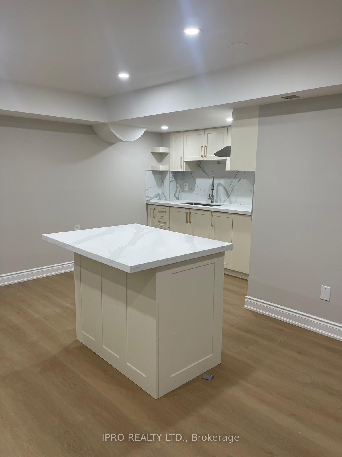 Photo 1 of Unit Basement, 370 Emmett Landing, Milton, Ford — HOMEH