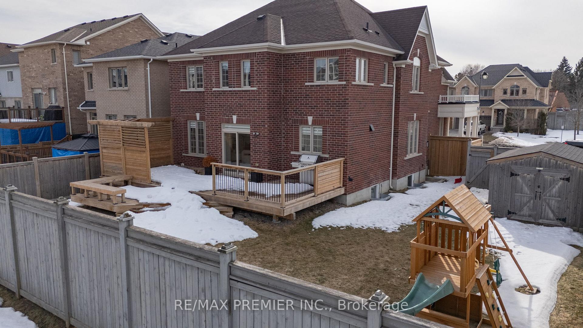 Photo 34 of 3 Proctor Gate, New Tecumseth, Tottenham — HOMEH