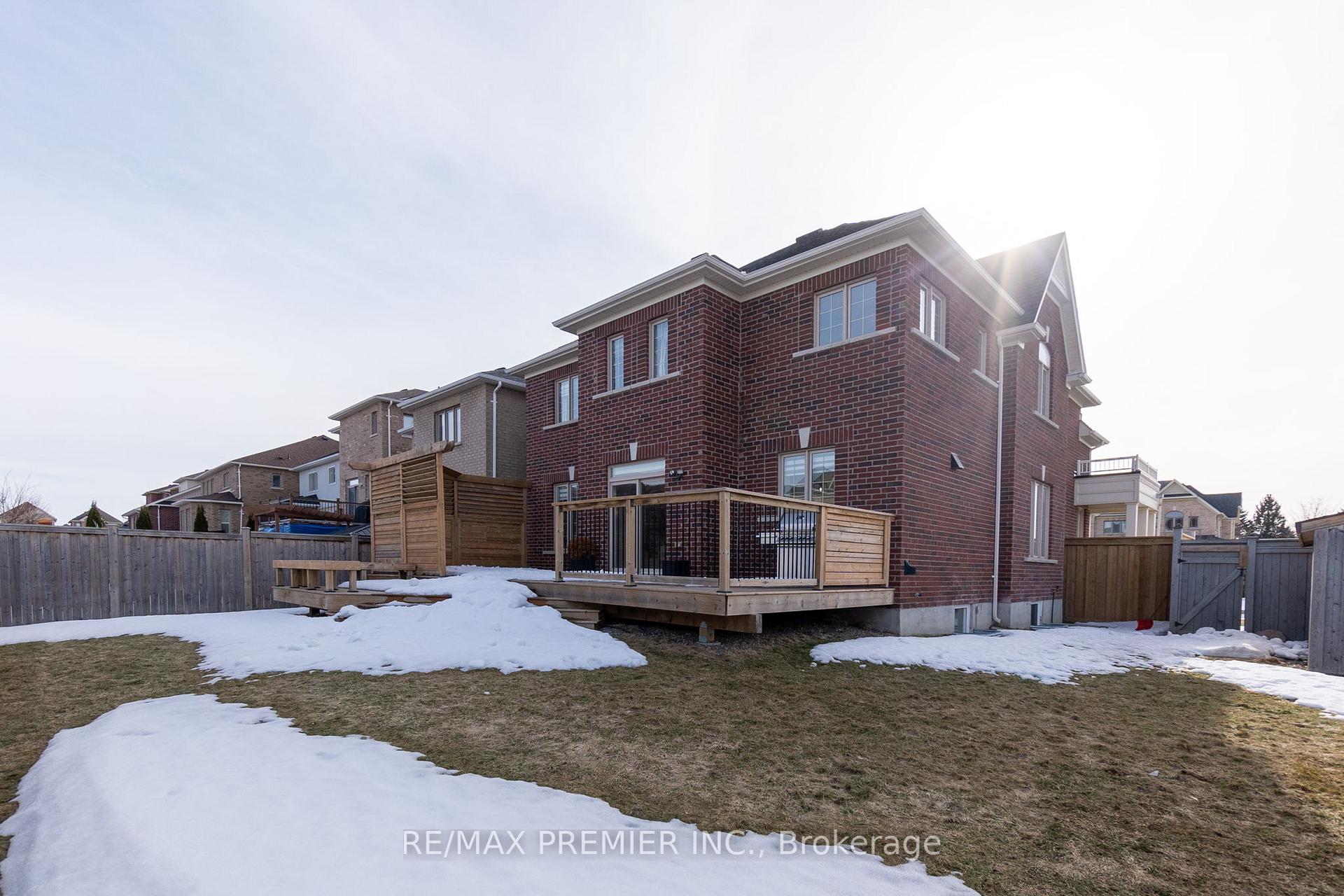 Photo 38 of 3 Proctor Gate, New Tecumseth, Tottenham — HOMEH