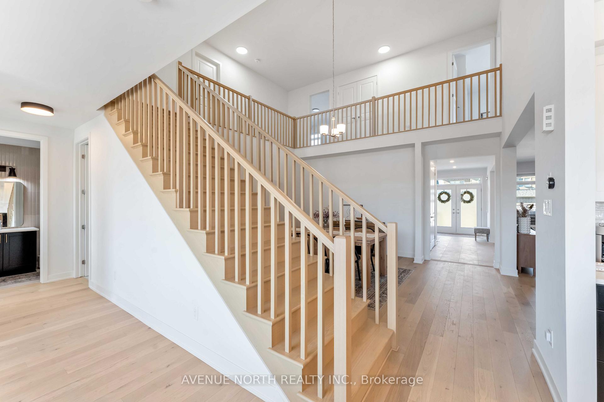 Photo 8 of 136 Winterhaven Drive, Ottawa, Mer Bleue/Bradley Estates/Anderson Park — HOMEH