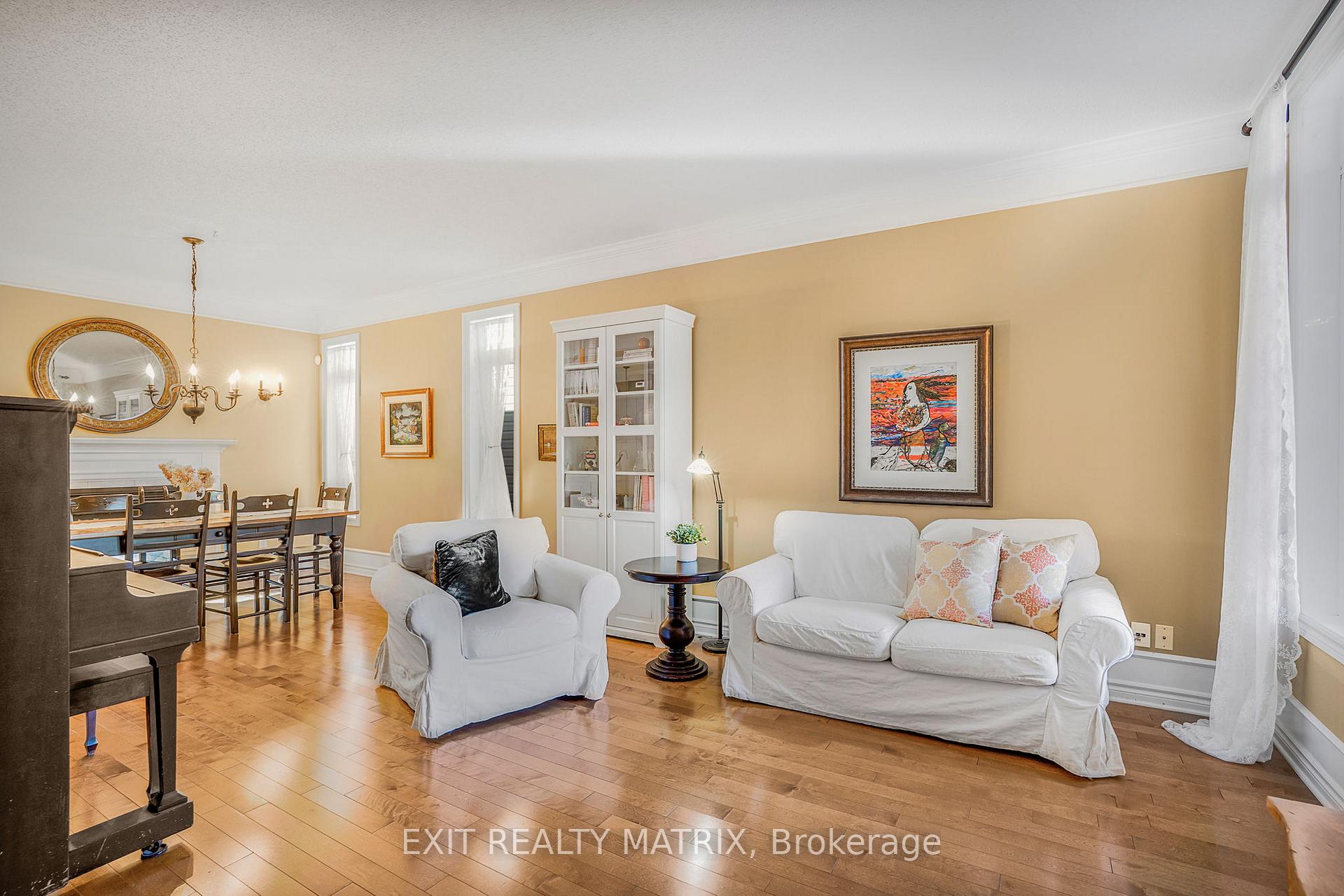 Photo 5 of 928 Scala Avenue, Ottawa, Notting Hill/Summerside — HOMEH