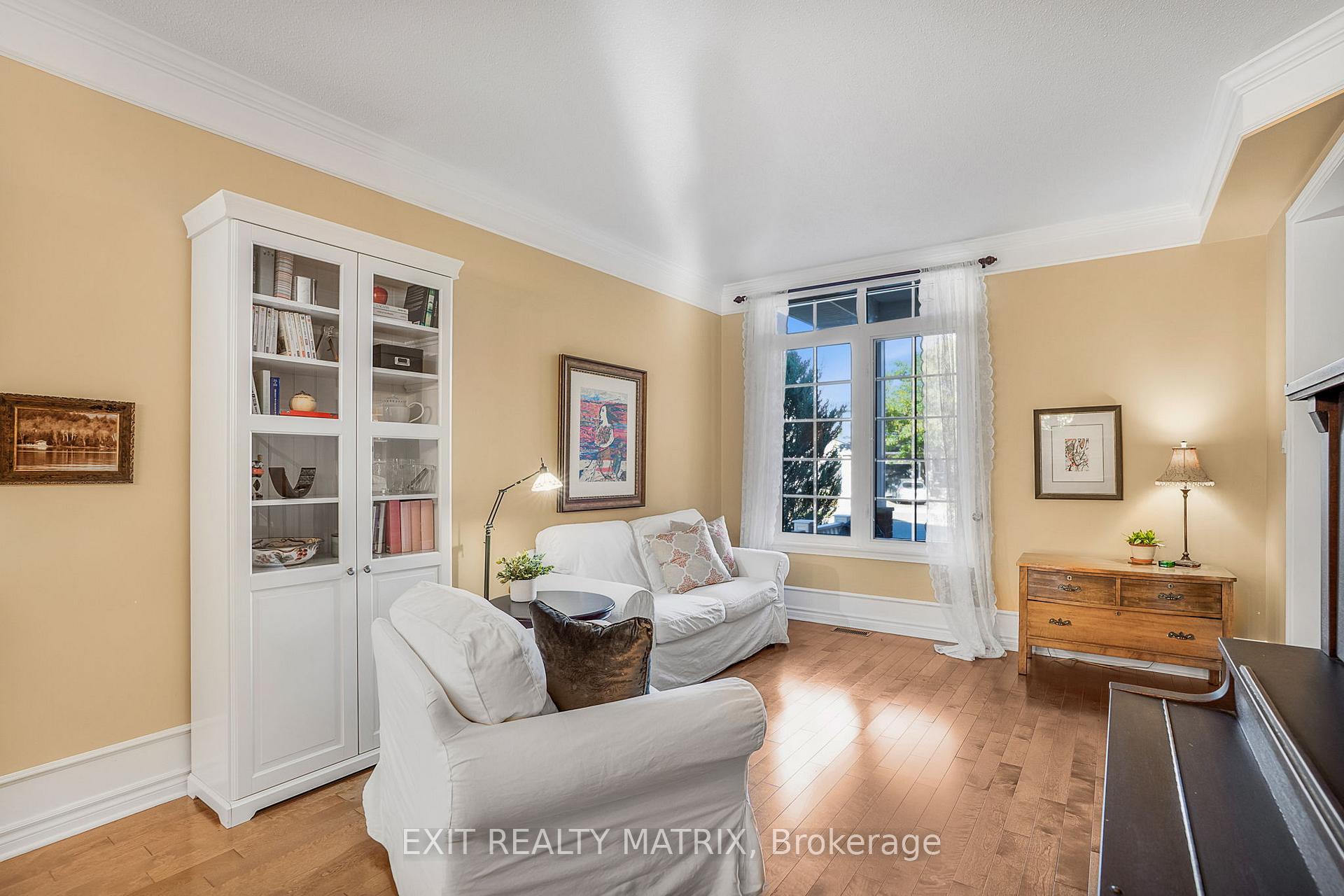 Photo 7 of 928 Scala Avenue, Ottawa, Notting Hill/Summerside — HOMEH