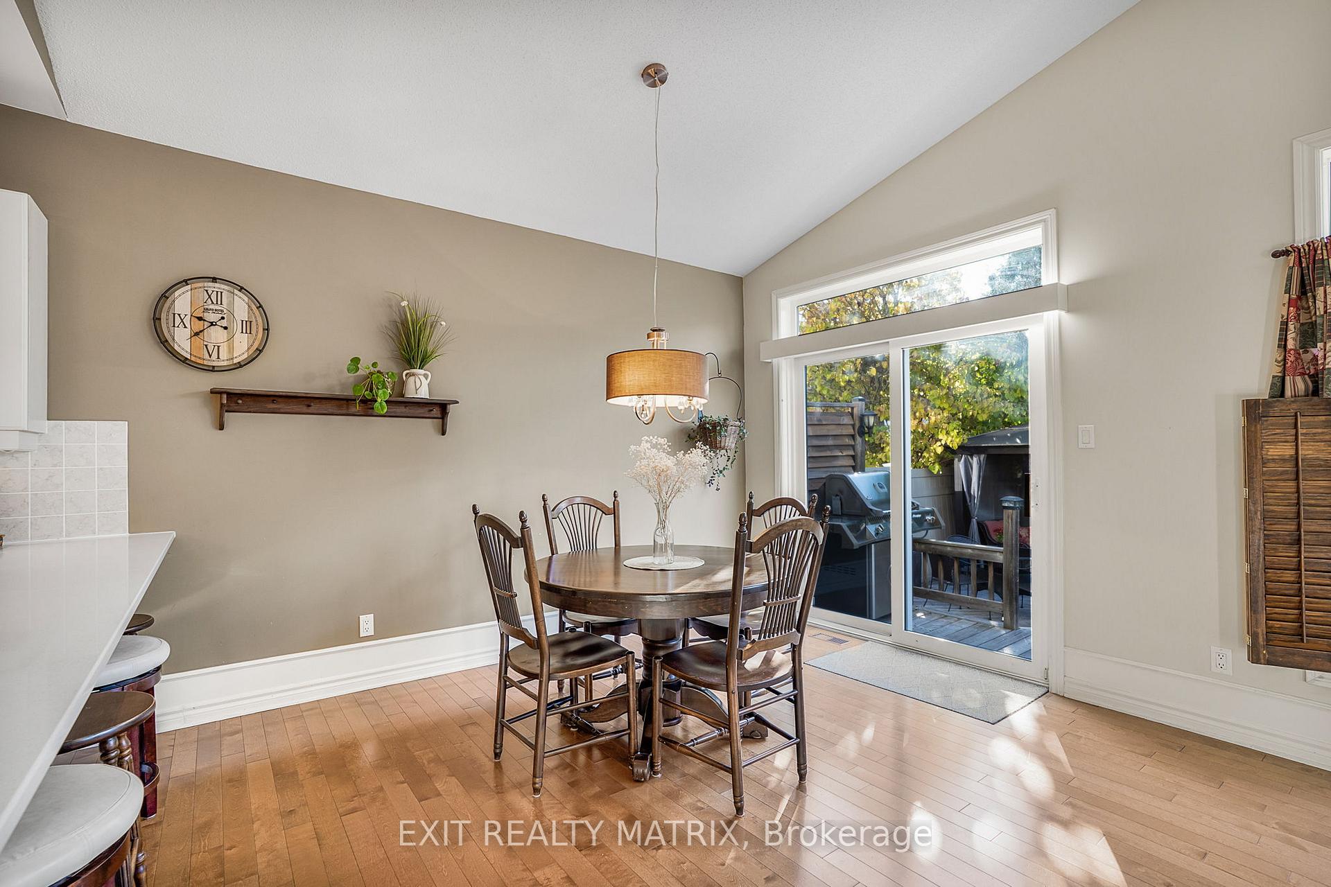 Photo 13 of 928 Scala Avenue, Ottawa, Notting Hill/Summerside — HOMEH