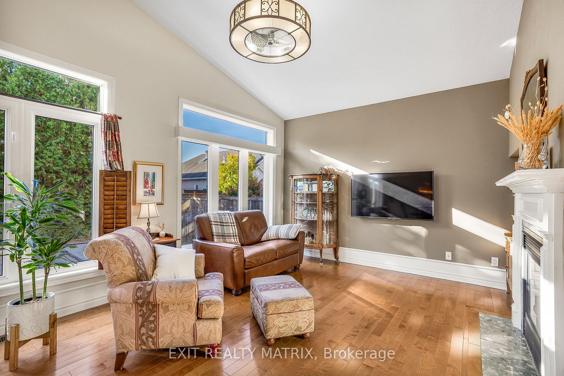 Photo 17 of 928 Scala Avenue, Ottawa, Notting Hill/Summerside — HOMEH