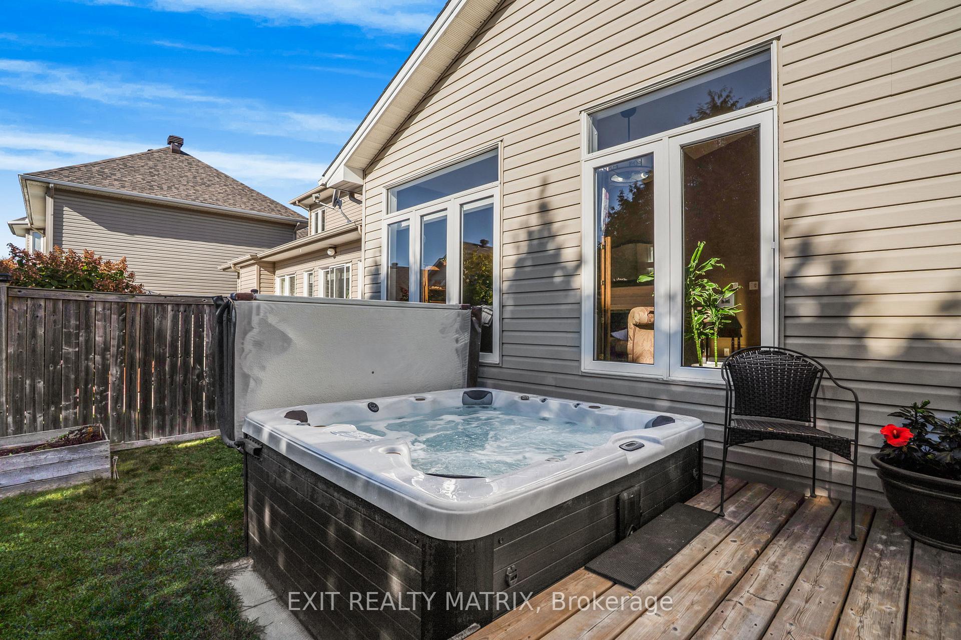 Photo 38 of 928 Scala Avenue, Ottawa, Notting Hill/Summerside — HOMEH