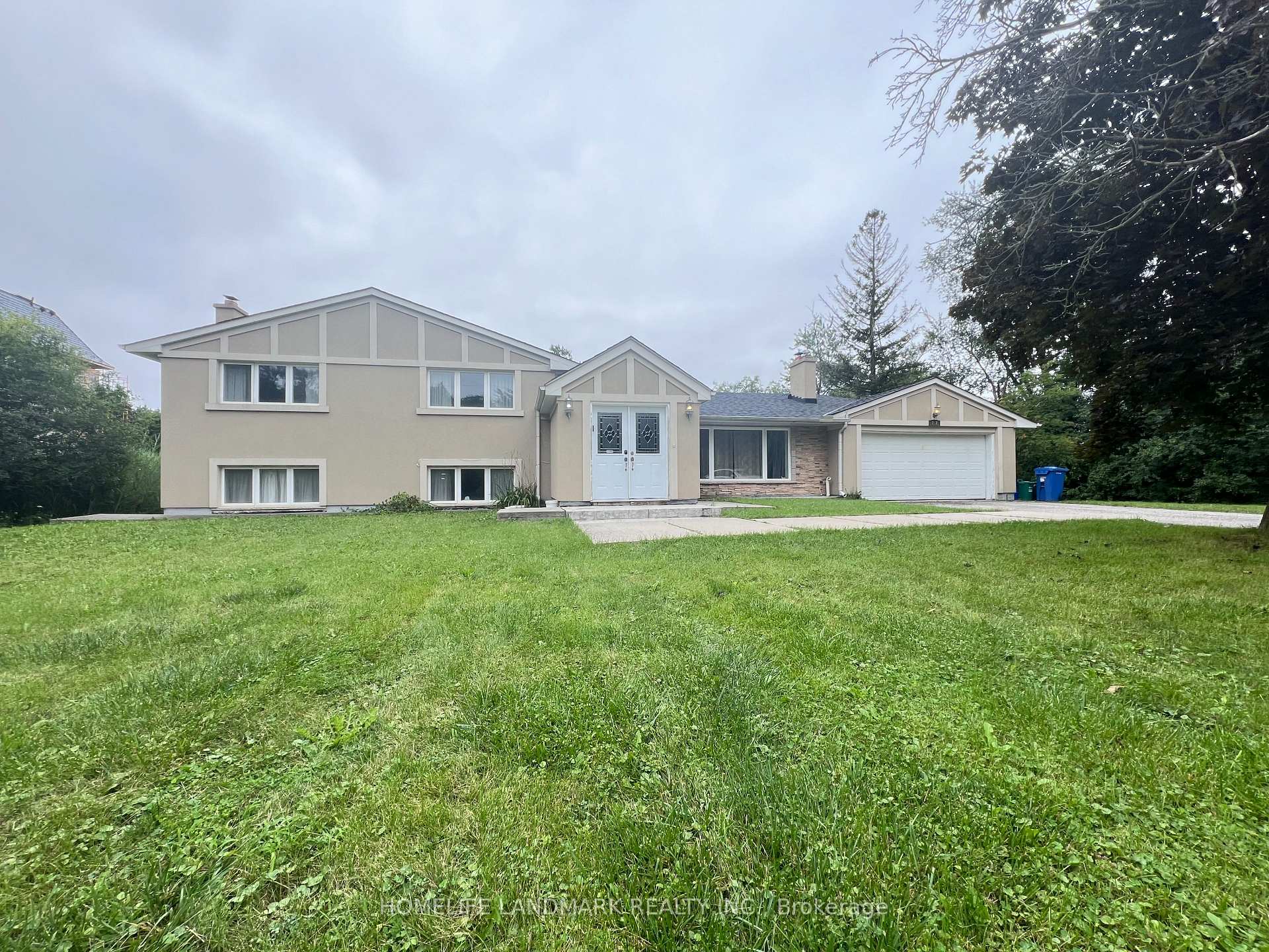 Photo 2 of 72 Cachet Parkway, Markham, Devil's Elbow — HOMEH