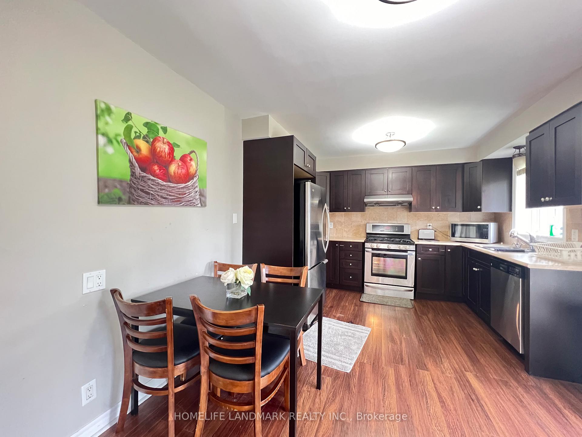 Photo 7 of 72 Cachet Parkway, Markham, Devil's Elbow — HOMEH