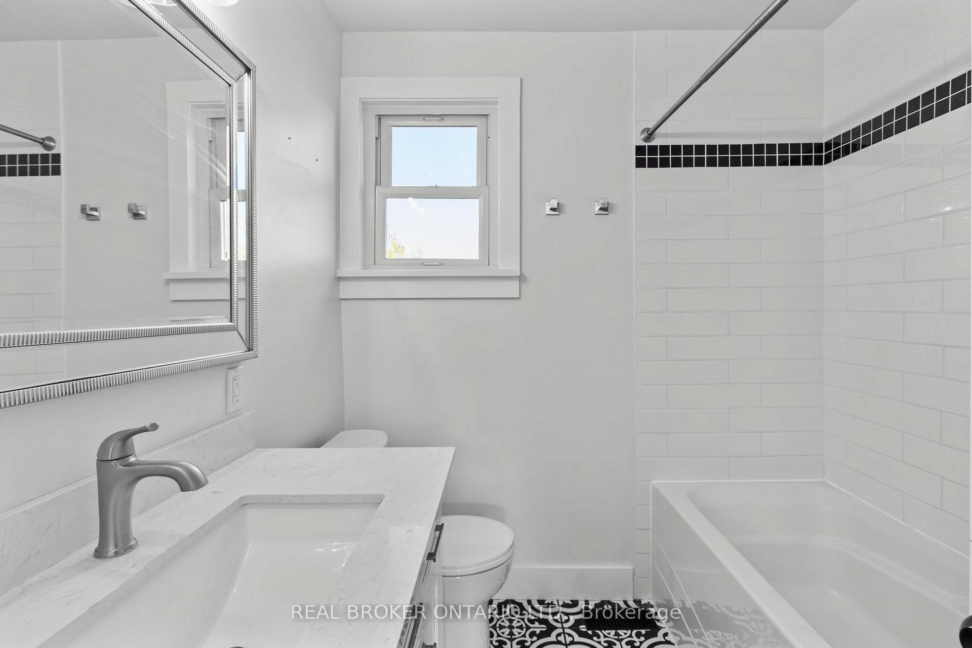 Photo 10 of 42 Charles Road, Orillia — HOMEH