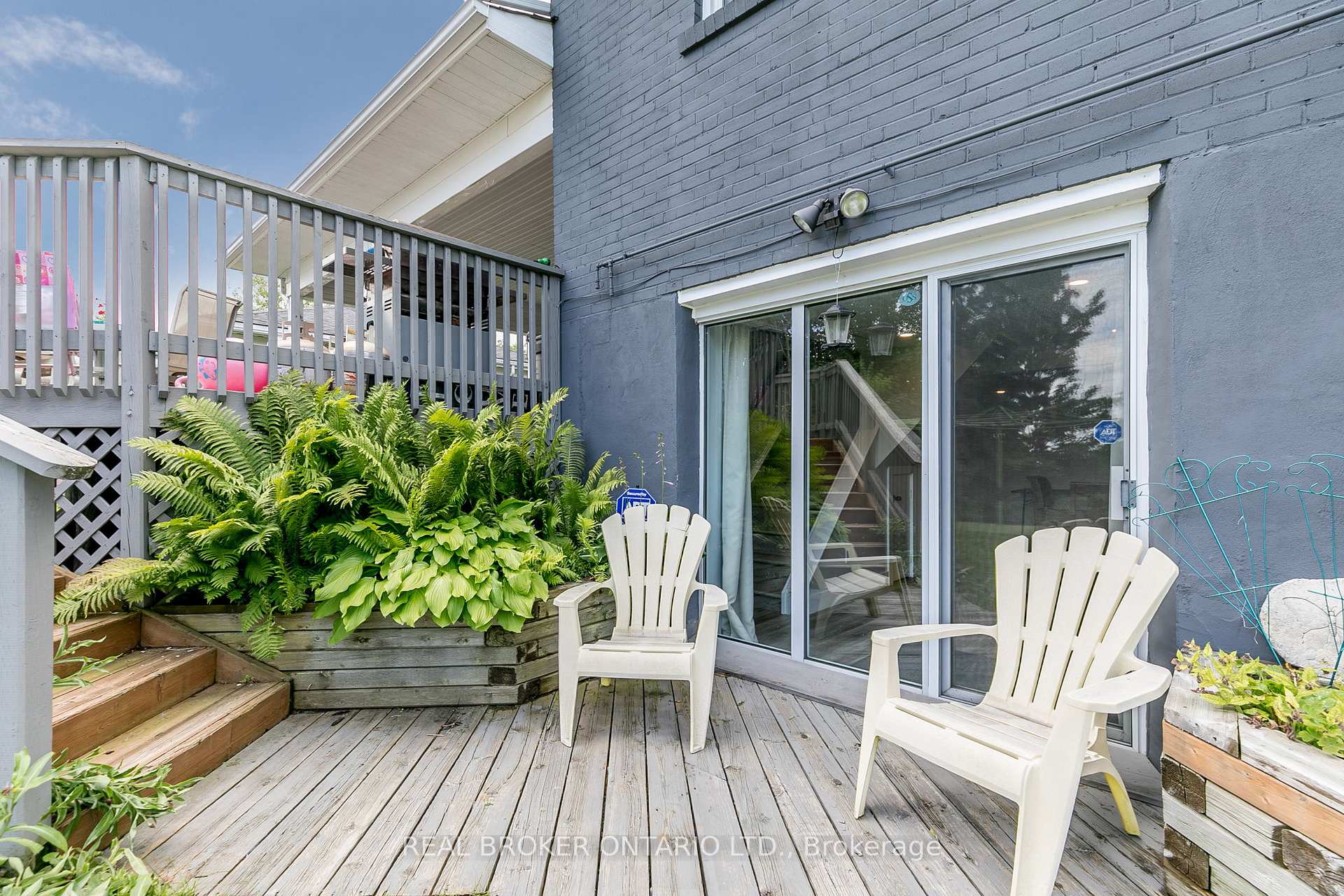 Photo 24 of 42 Charles Road, Orillia — HOMEH