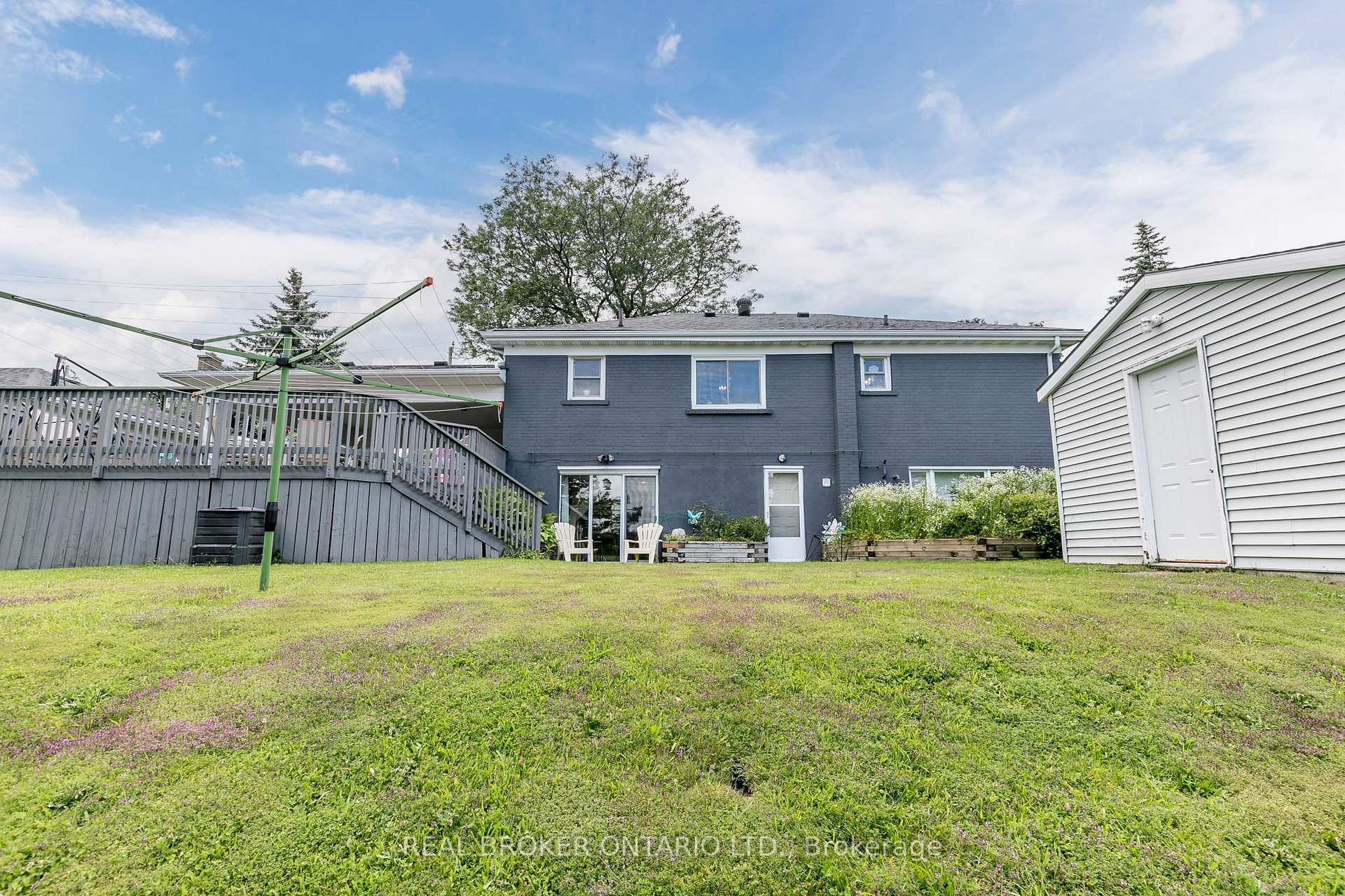 Photo 27 of 42 Charles Road, Orillia — HOMEH